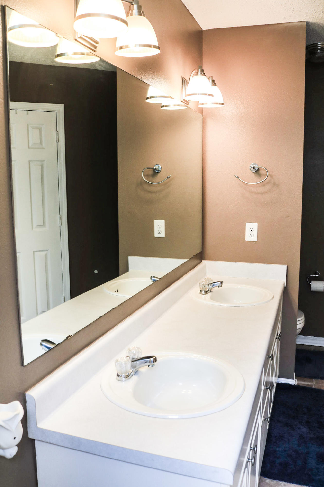 COUNTRYVIEW ESTATES 4TH ADDN - Residential