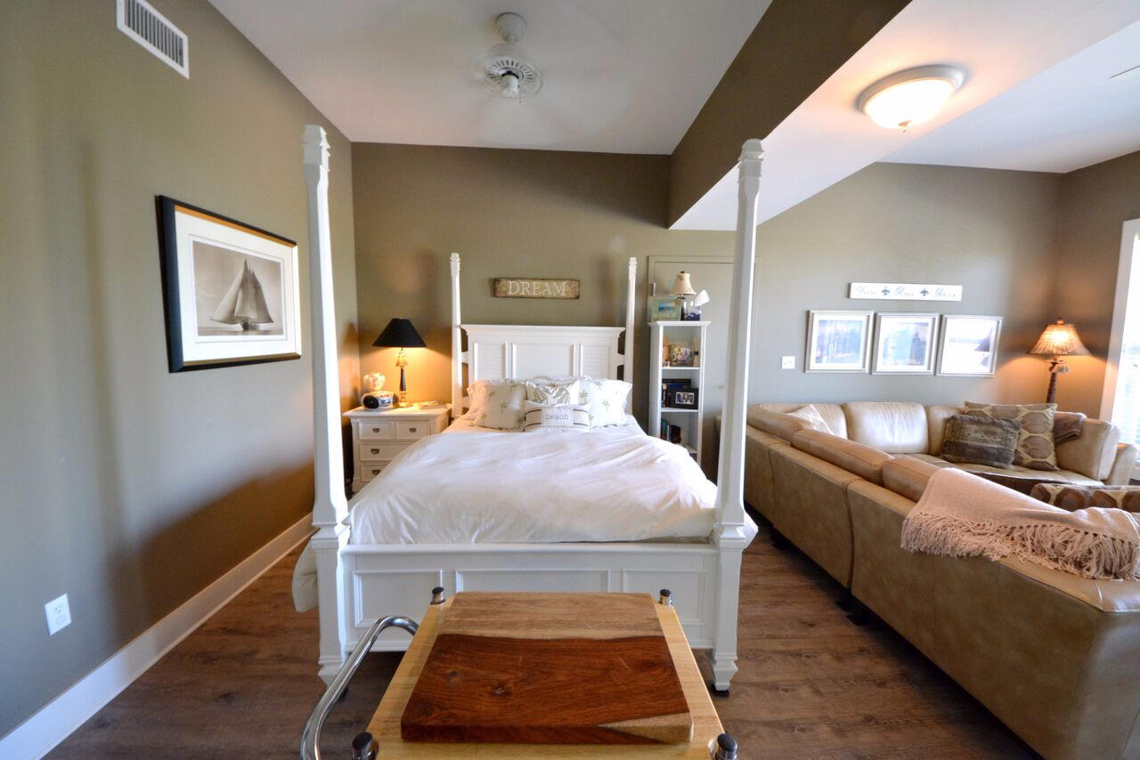 GULF PLACE TOWN CENTER CONDO - Residential