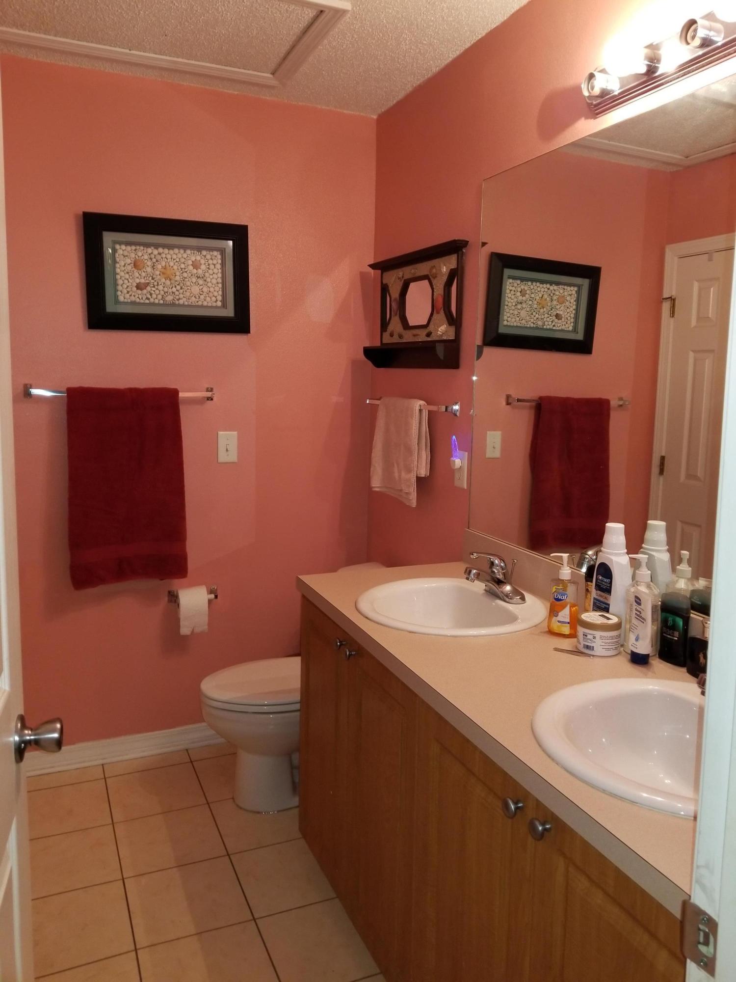 NORTH PARK T/H LOT 5 - Residential