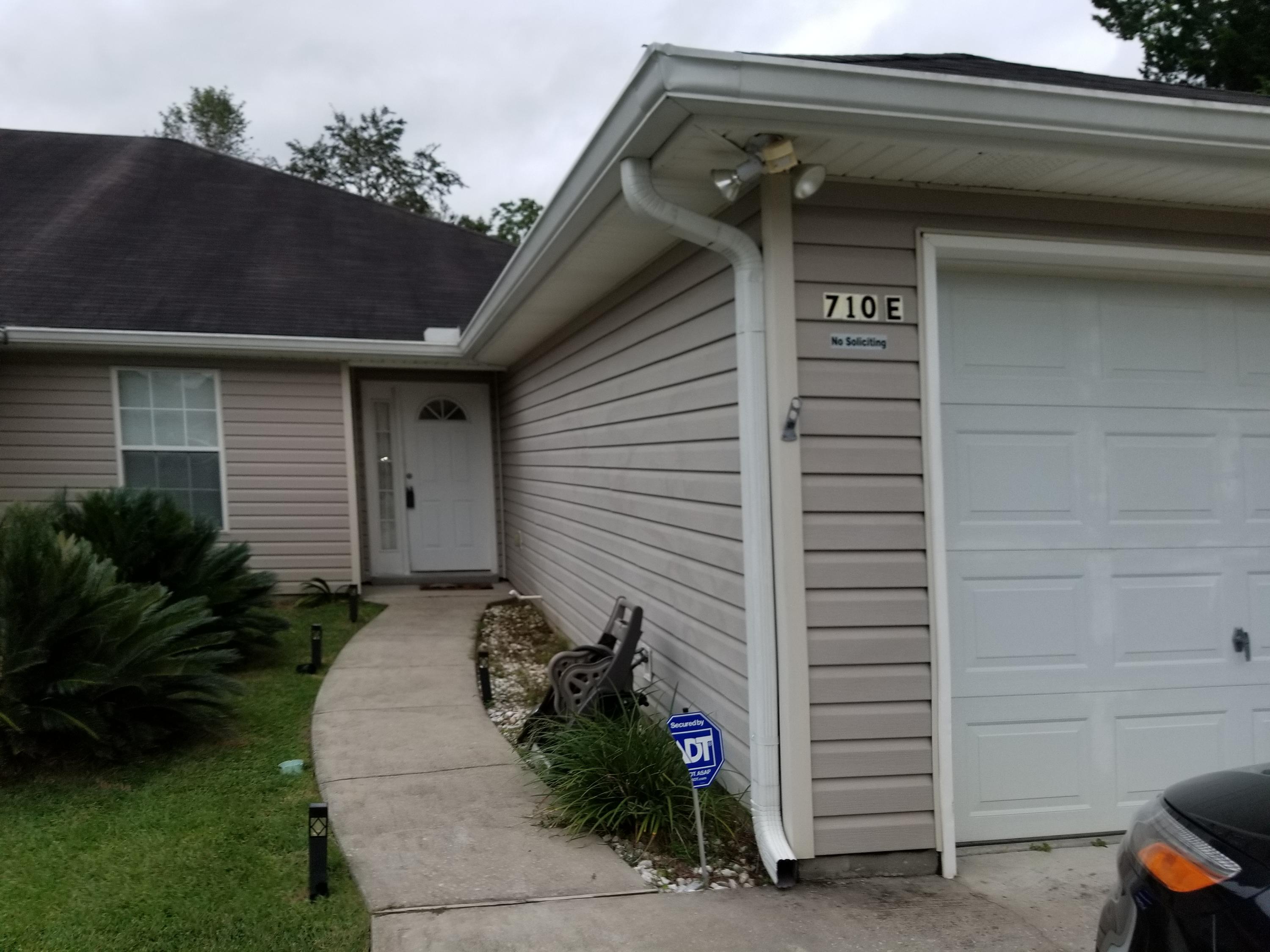 NORTH PARK T/H LOT 5 - Residential