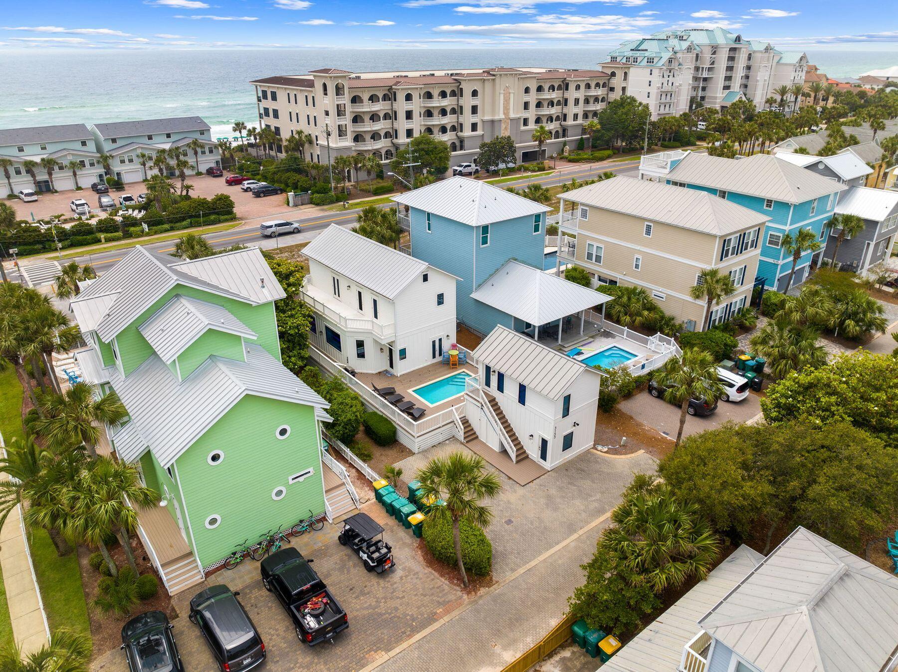 CRYSTAL BEACH - Residential