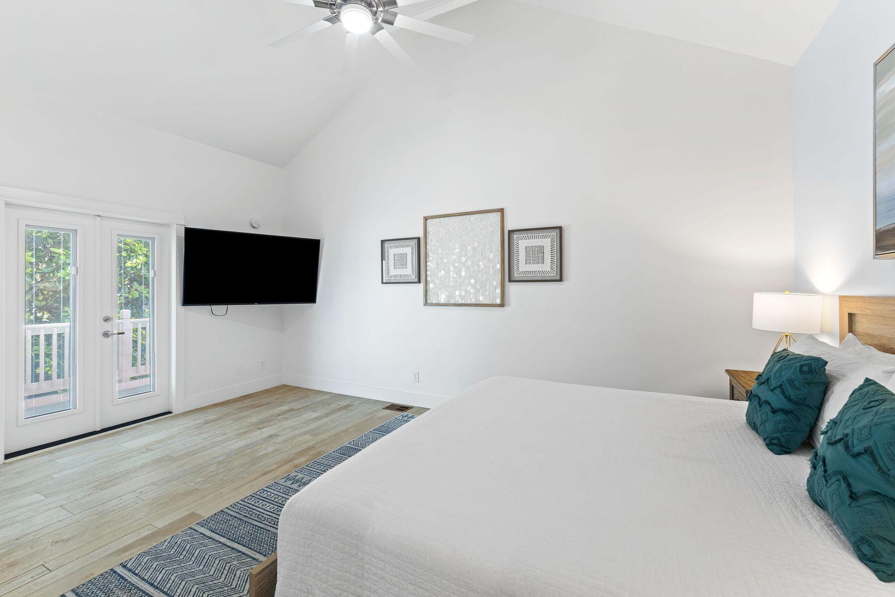CRYSTAL BEACH - Residential