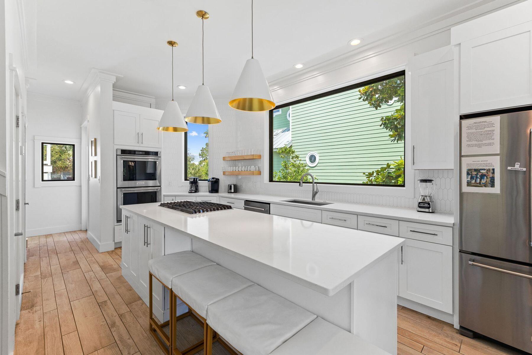 CRYSTAL BEACH - Residential