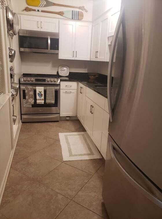 CEDARS CONDO - Residential