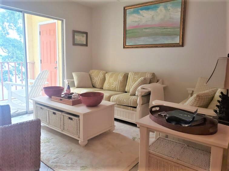 CEDARS CONDO - Residential