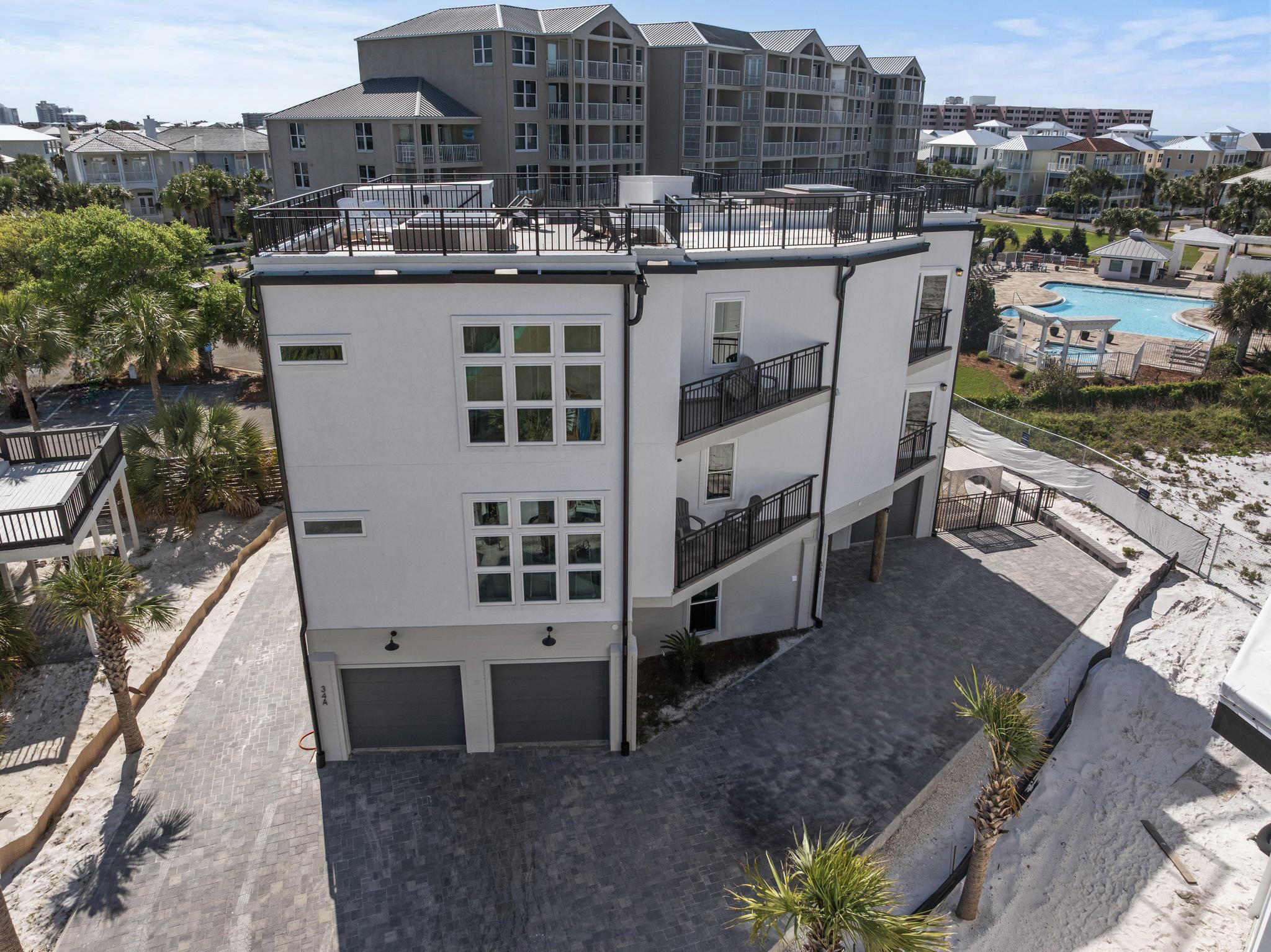 HOLIDAY ISLE - Residential