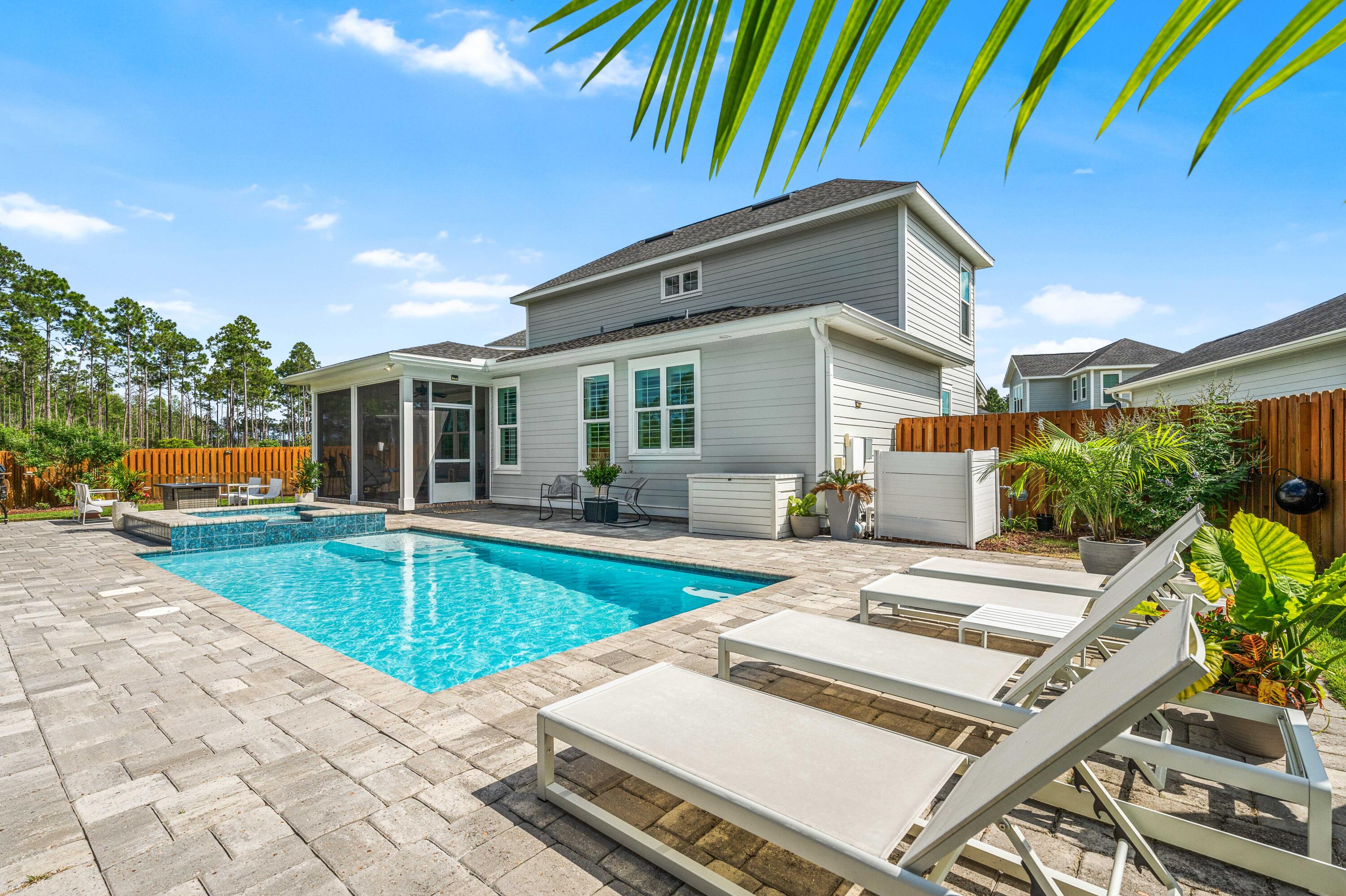 WATERSOUND ORIGINS - Residential