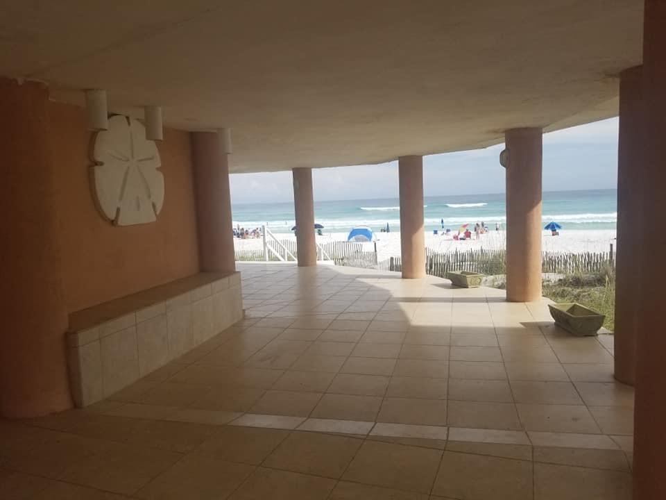 SANDPIPER BEACH COLONY UNREC - Residential