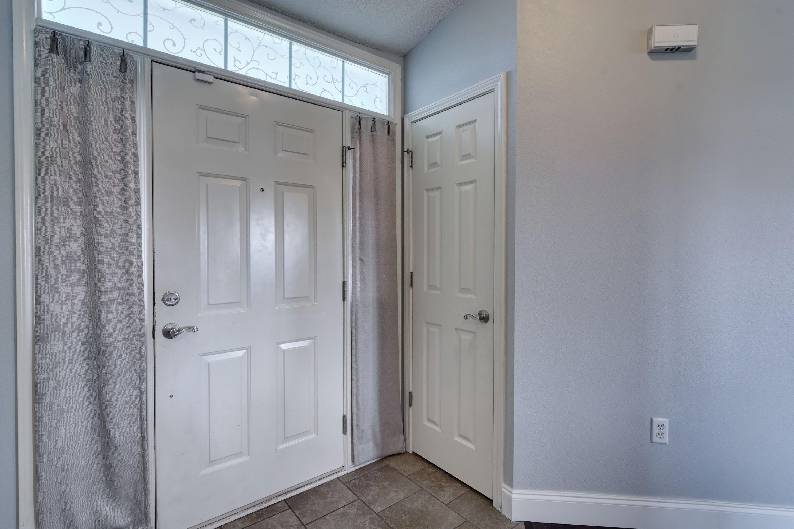 HAMPTON RIDGE ESTATES - Residential