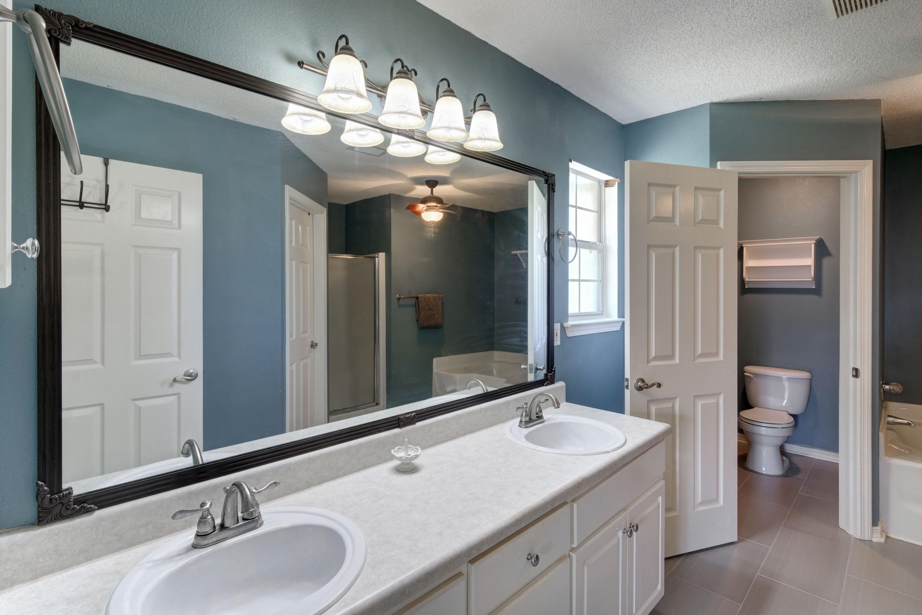 HAMPTON RIDGE ESTATES - Residential