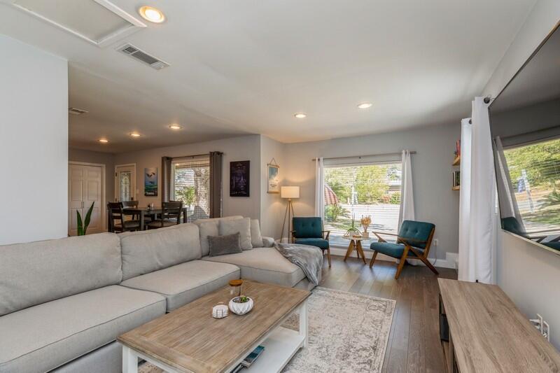 MIRAMAR ESTATES 1ST ADDN - Residential