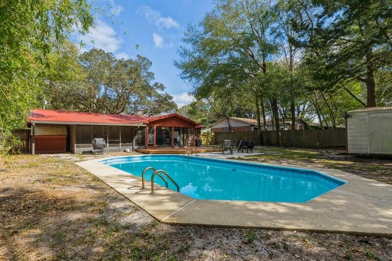 MIRAMAR ESTATES 1ST ADDN - Residential