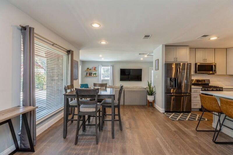 MIRAMAR ESTATES 1ST ADDN - Residential