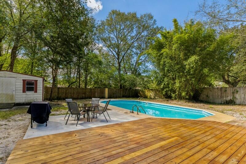 MIRAMAR ESTATES 1ST ADDN - Residential