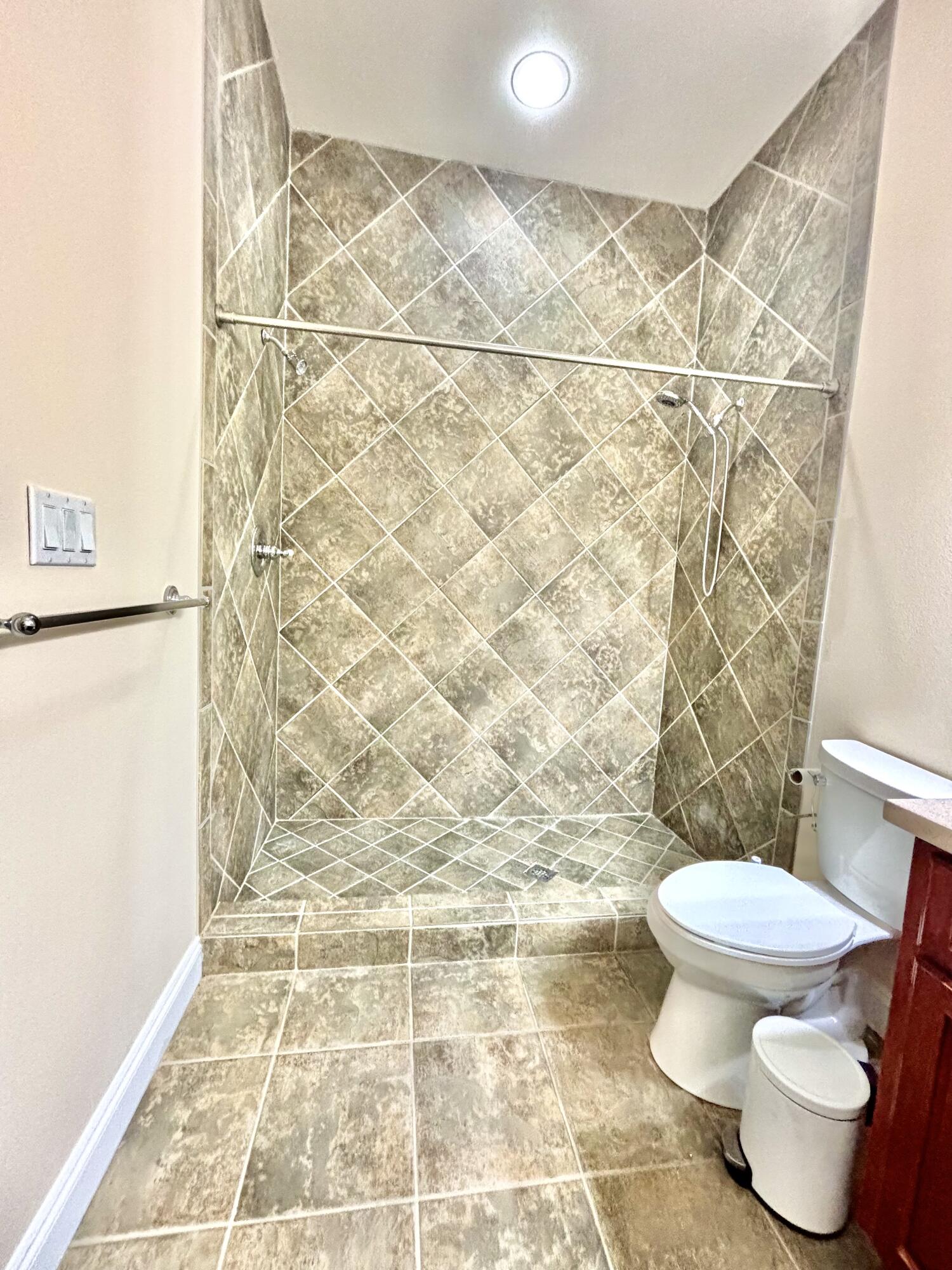 MACK BAYOU ESTATES - Residential