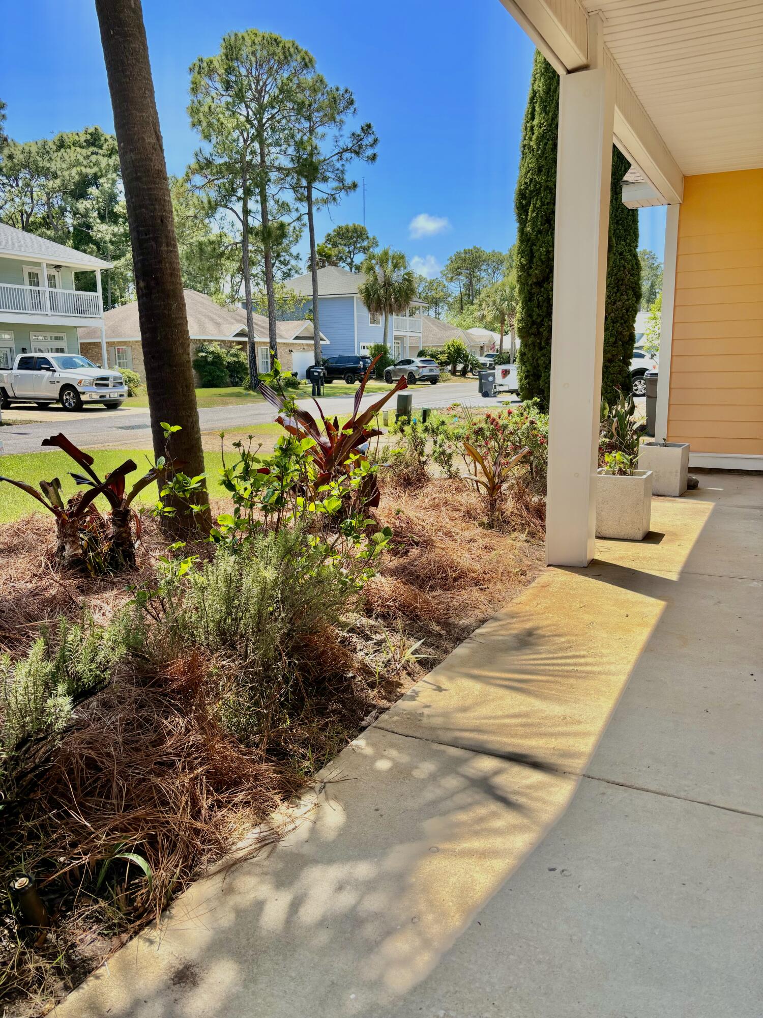 MACK BAYOU ESTATES - Residential