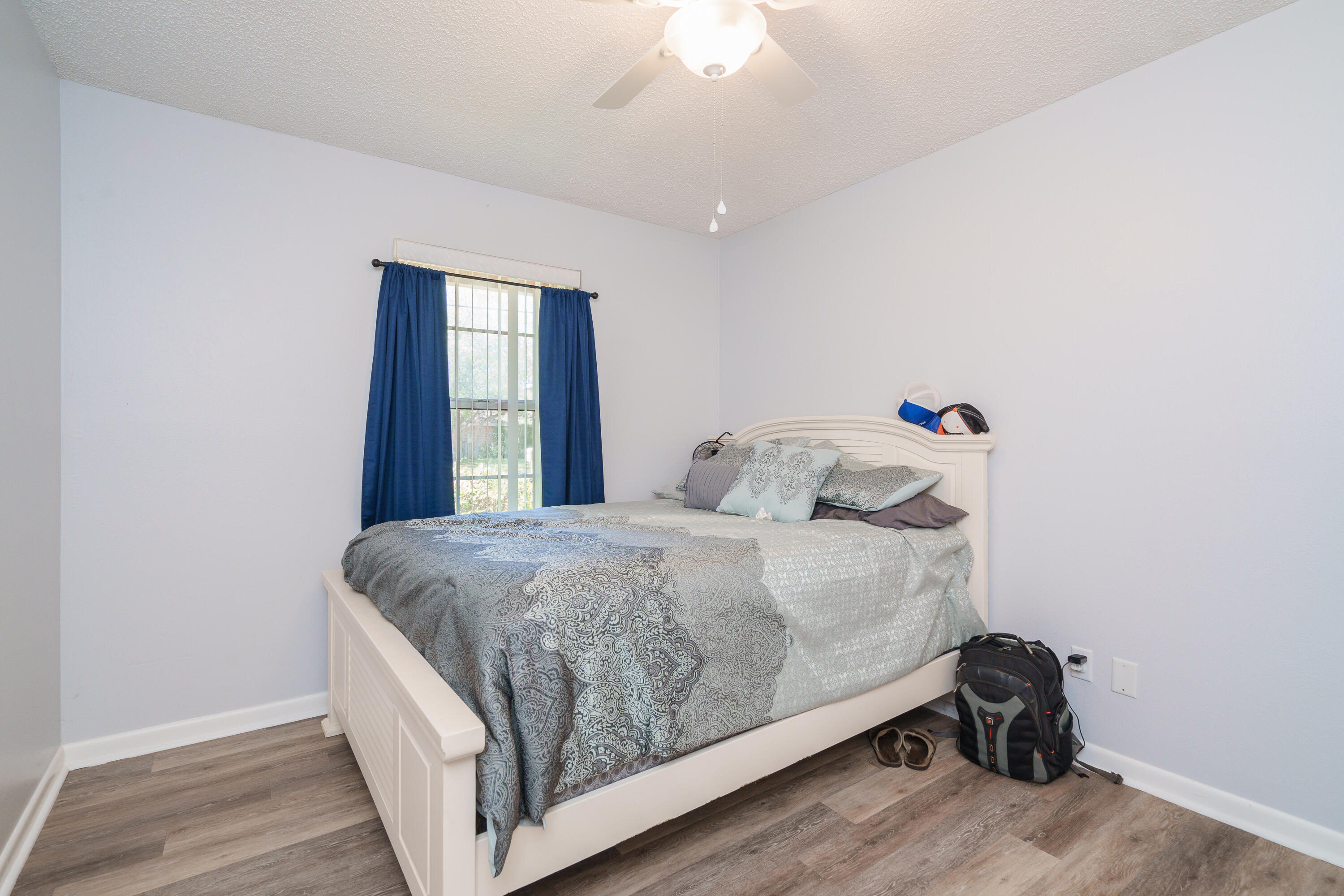 LAKEVIEW ESTATES - Residential