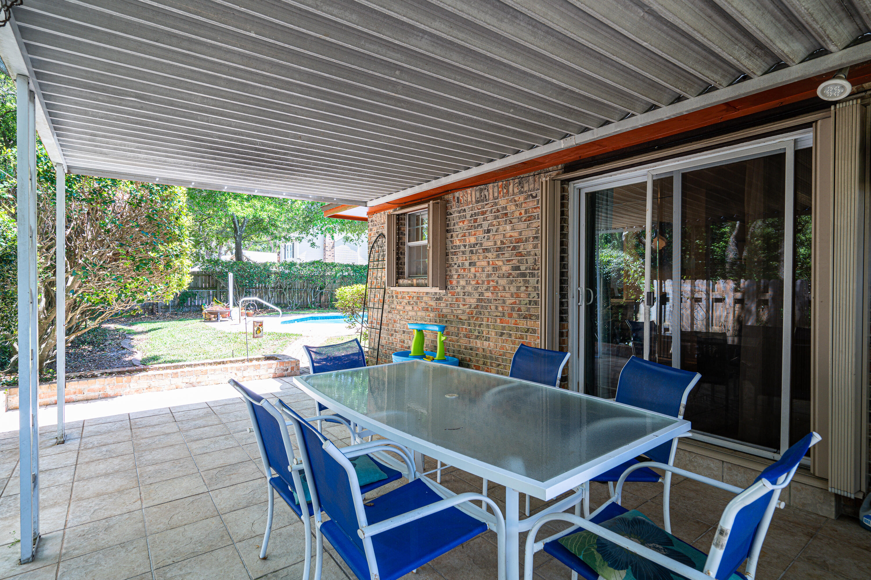 LAKEVIEW ESTATES - Residential