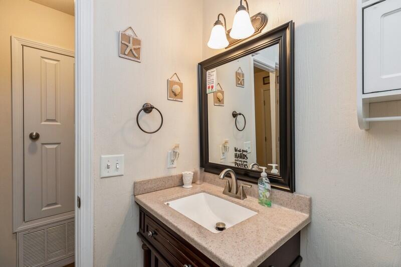 CANDLEWOOD VILLAGE - Residential