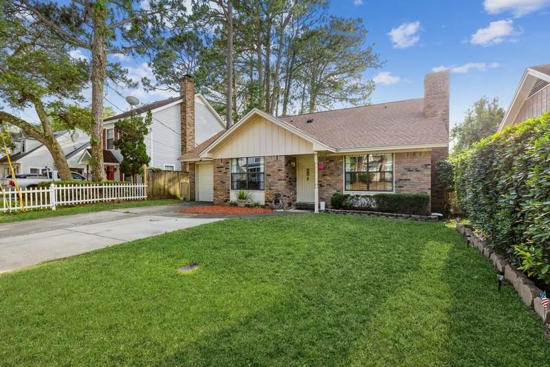 CANDLEWOOD VILLAGE - Residential