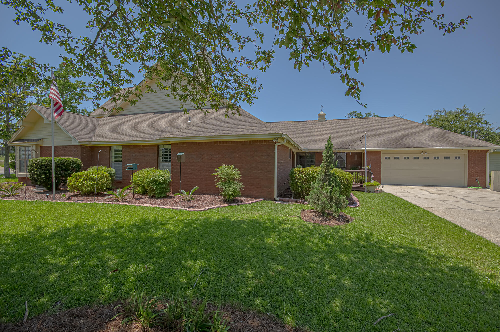 BAY WEST ESTATES UNIT 1 - Residential