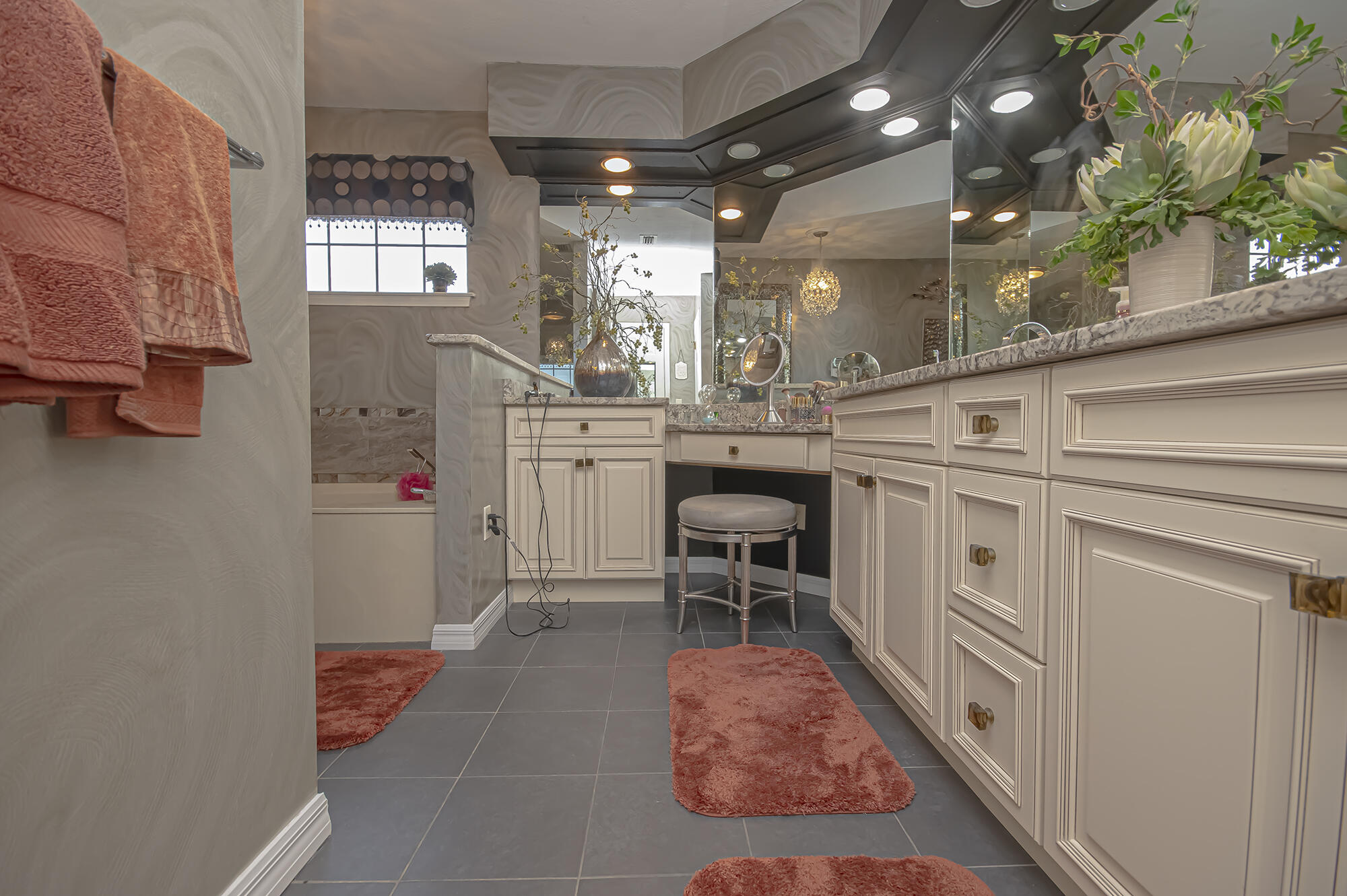 BAY WEST ESTATES UNIT 1 - Residential