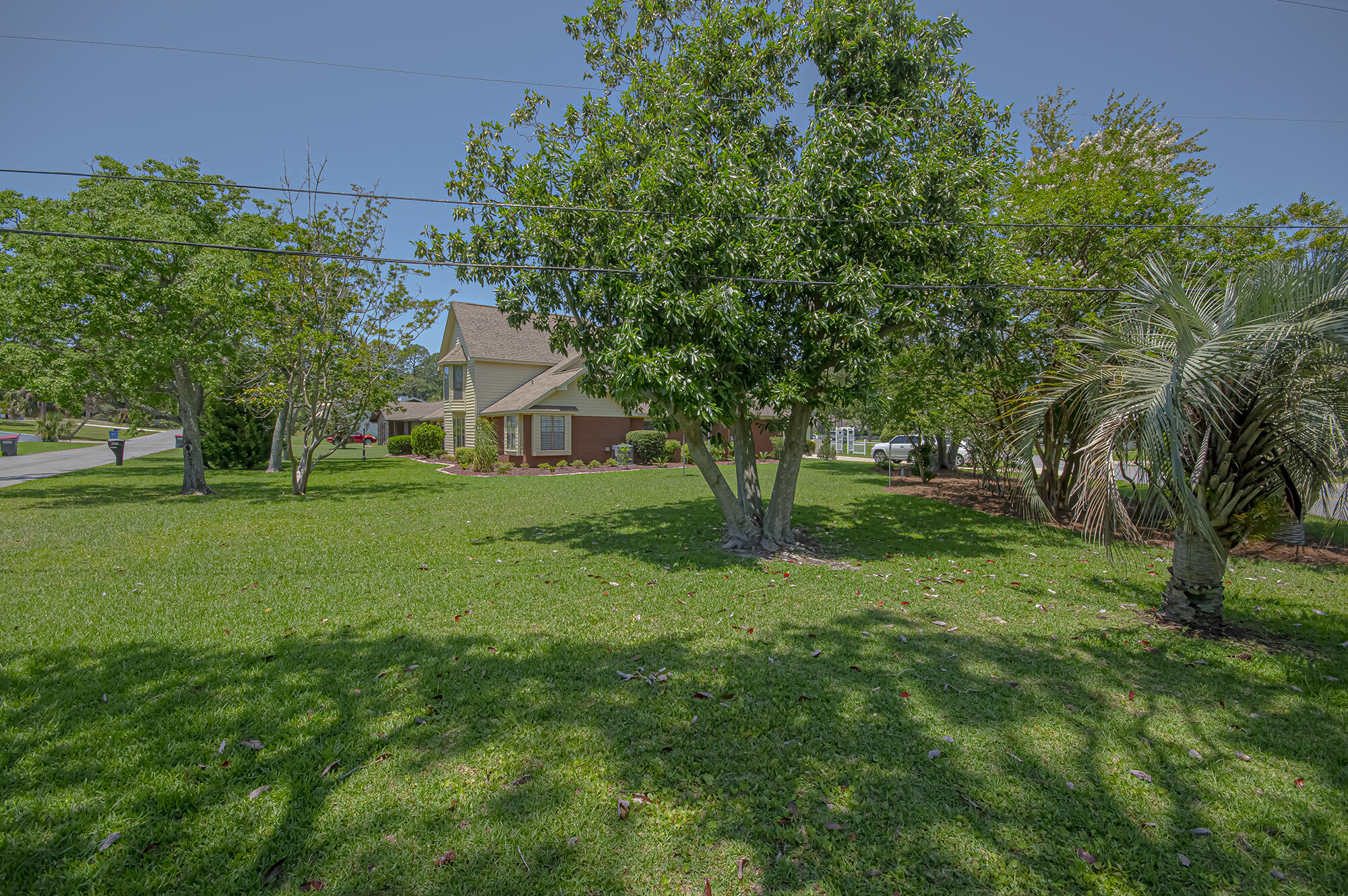 BAY WEST ESTATES UNIT 1 - Residential