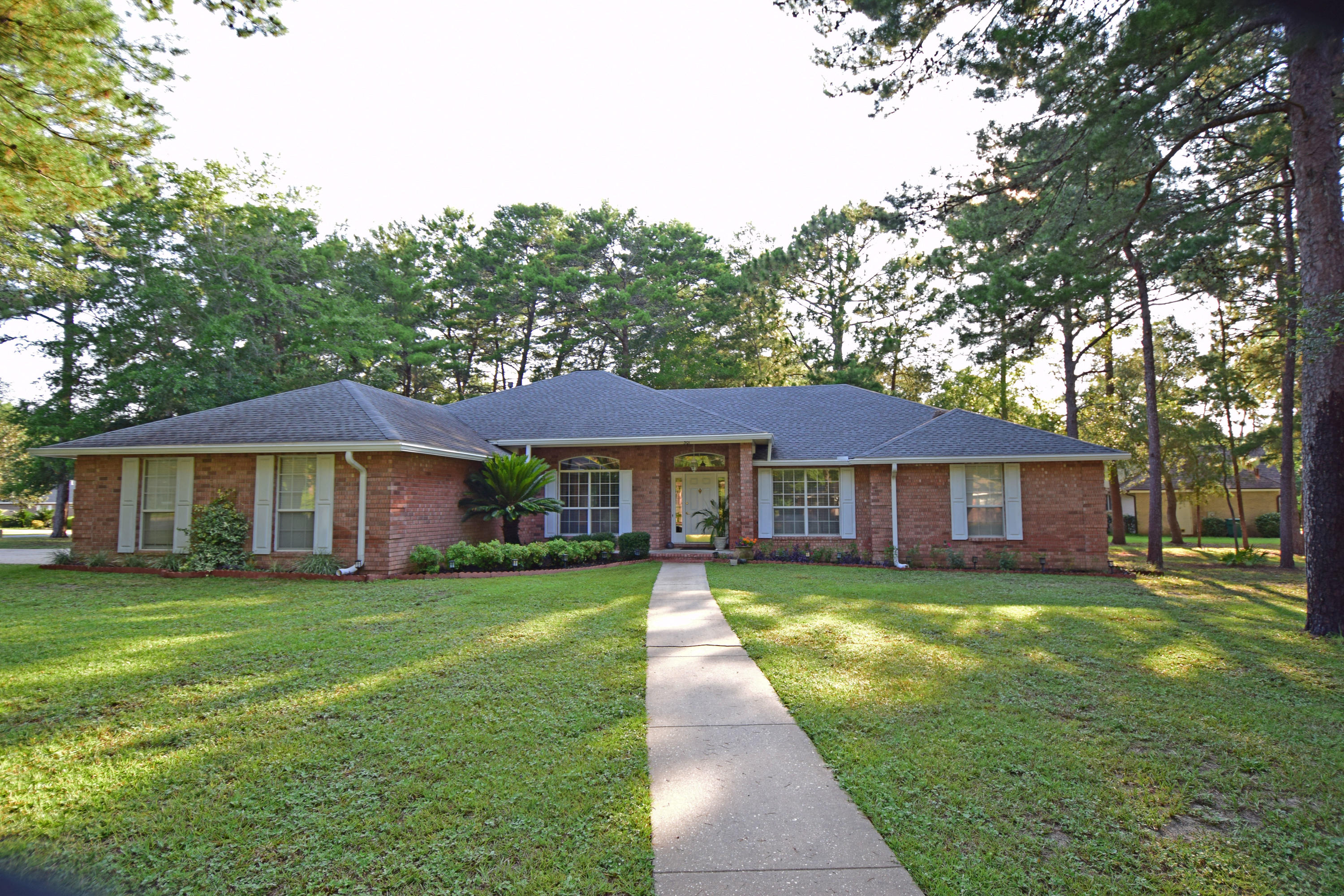 ROCKY BAYOU ESTATES 10A - Residential