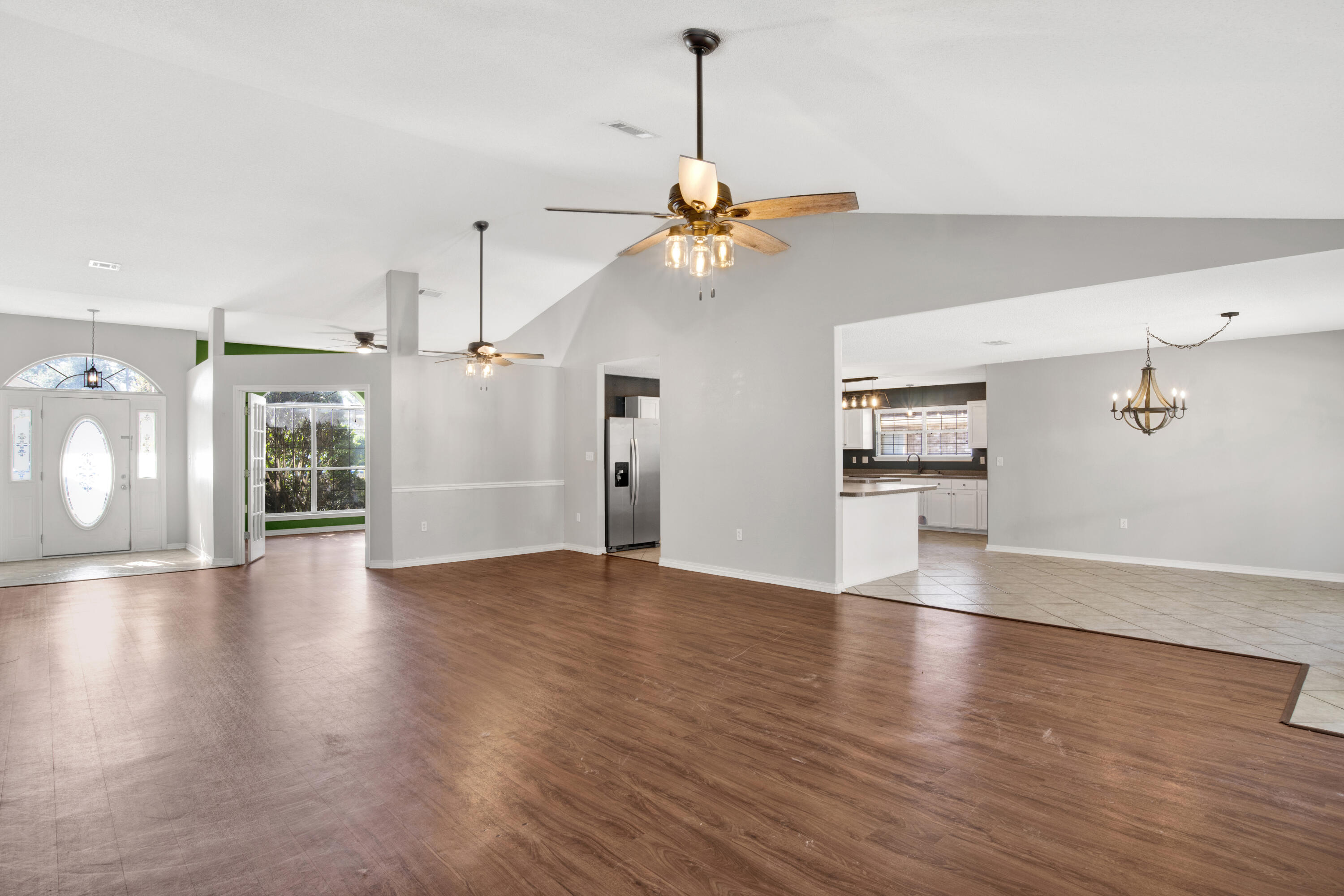 HOLLEY BY THE SEA - Residential