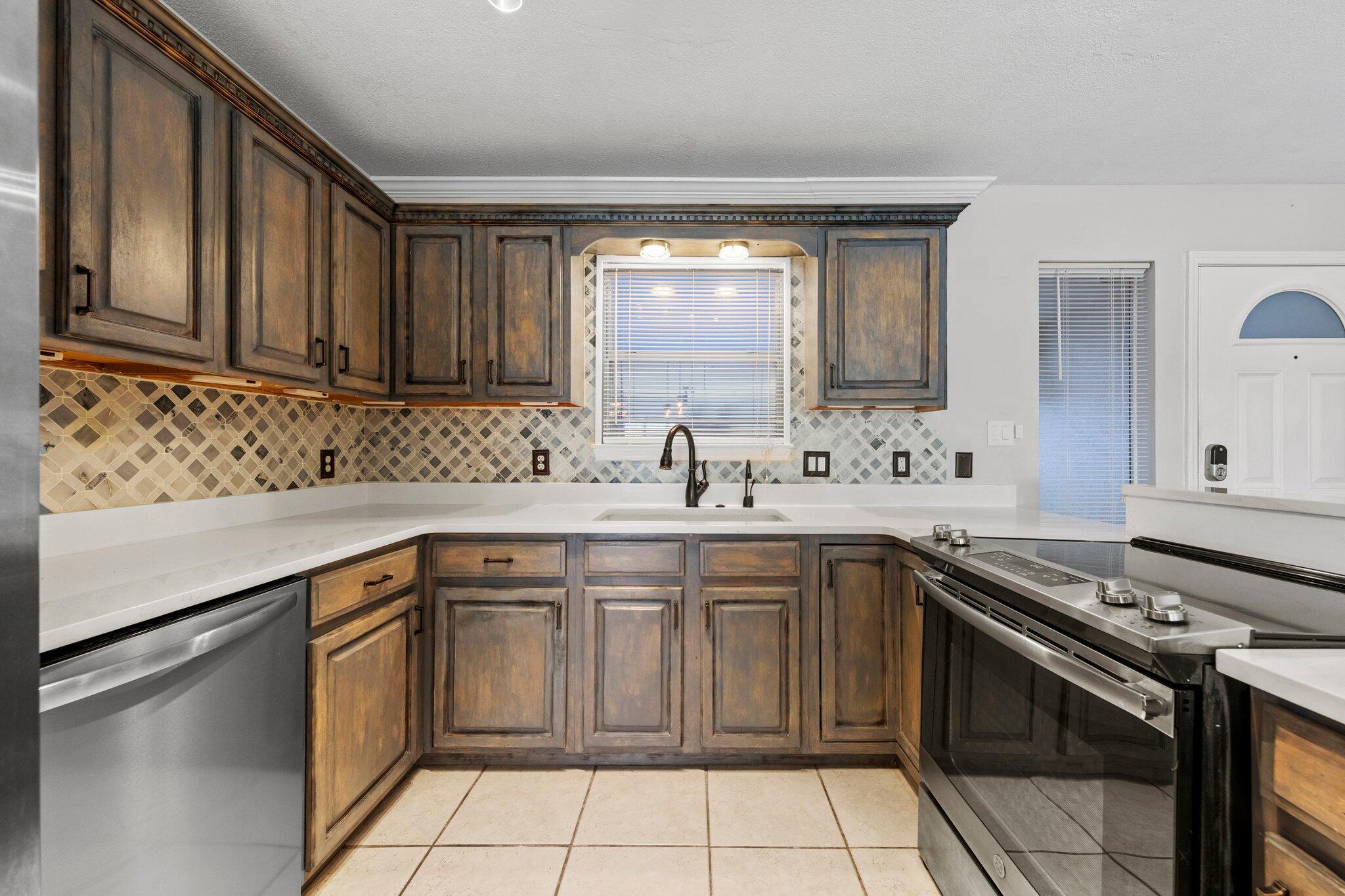 BROOKS LANDING - Residential Lease