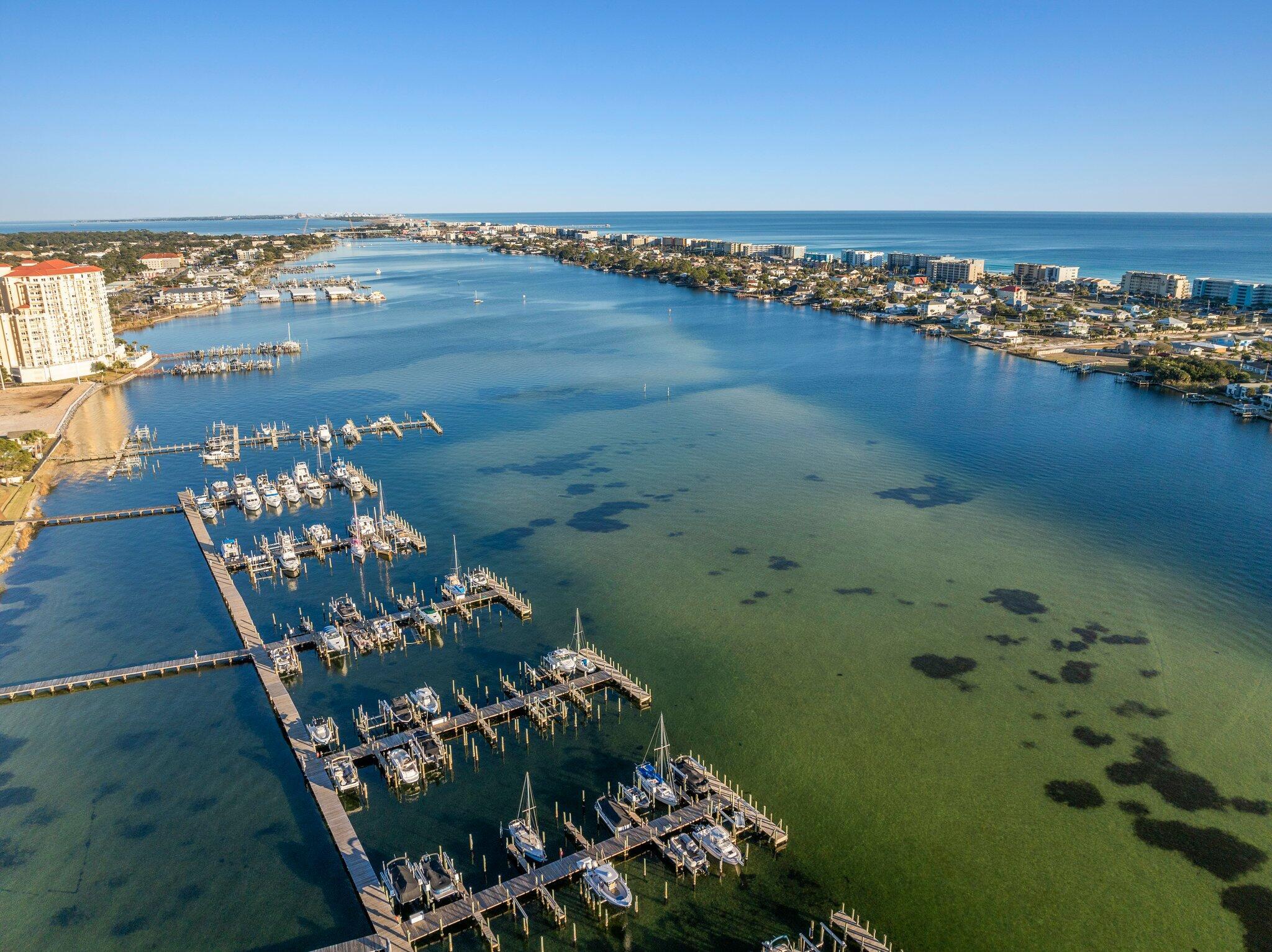 BROOKS LANDING - Residential Lease