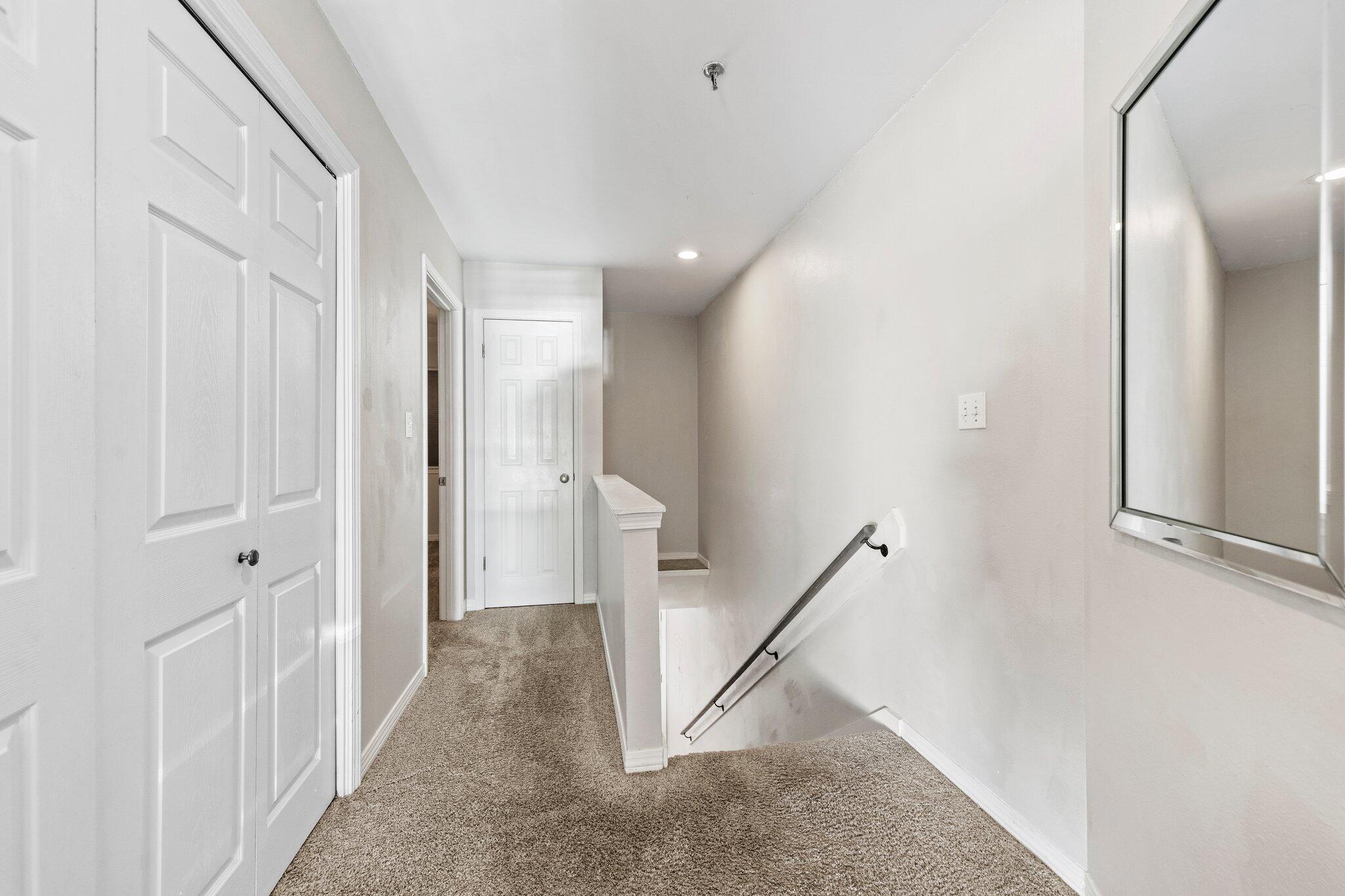 BROOKS LANDING - Residential Lease