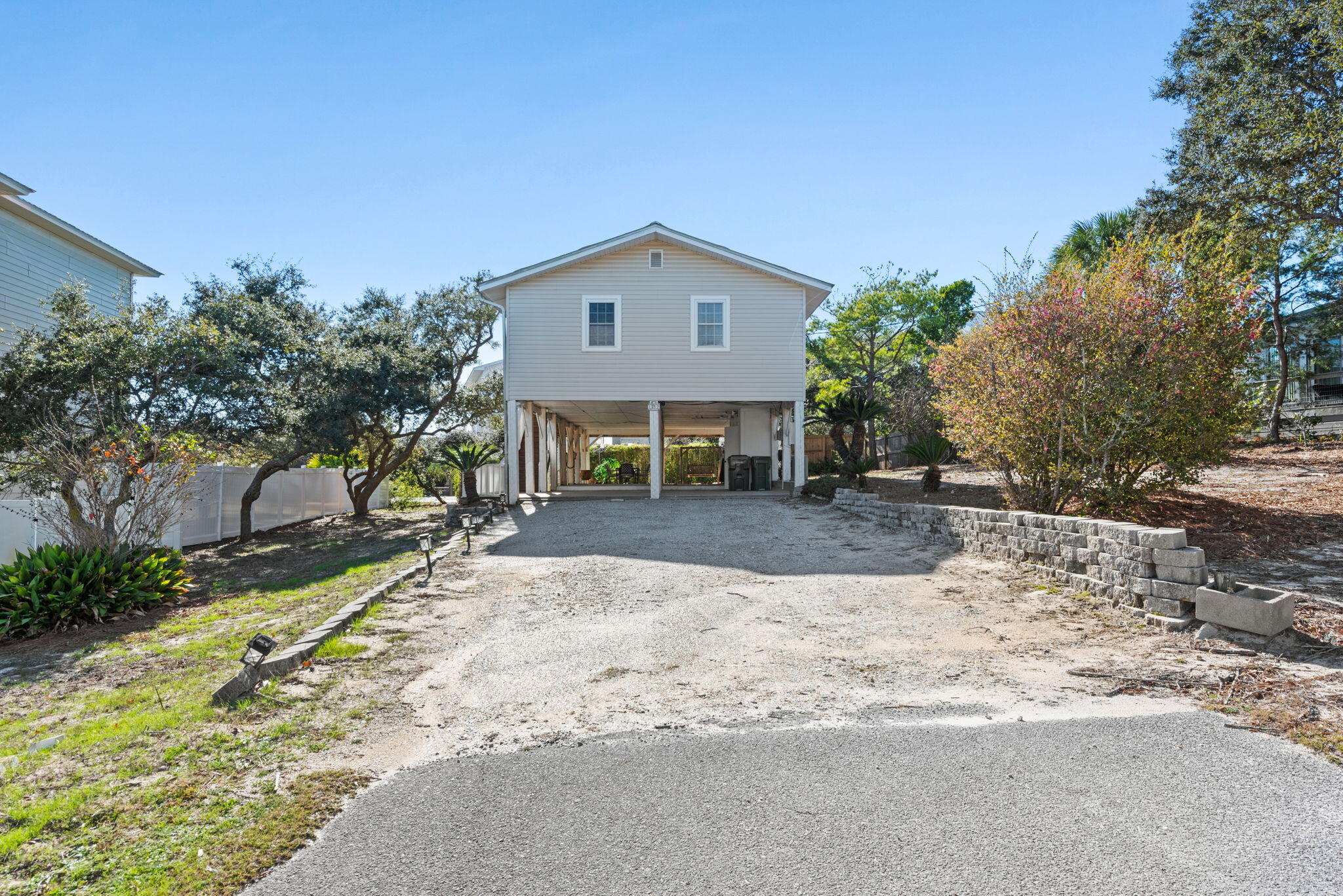 BEACH HIGHLAND 1ST ADD - Residential Lease