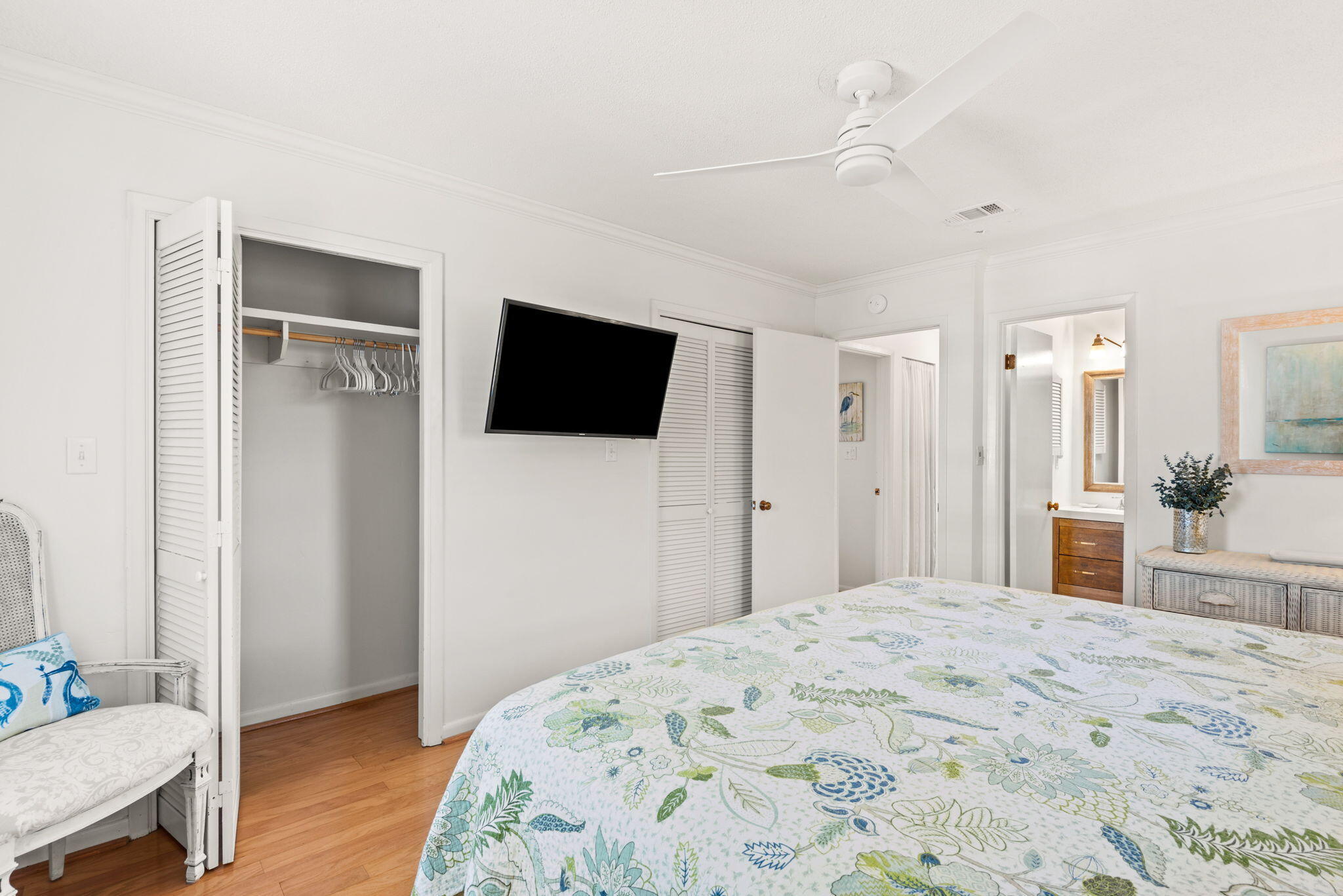 BEACH HIGHLAND 1ST ADD - Residential Lease