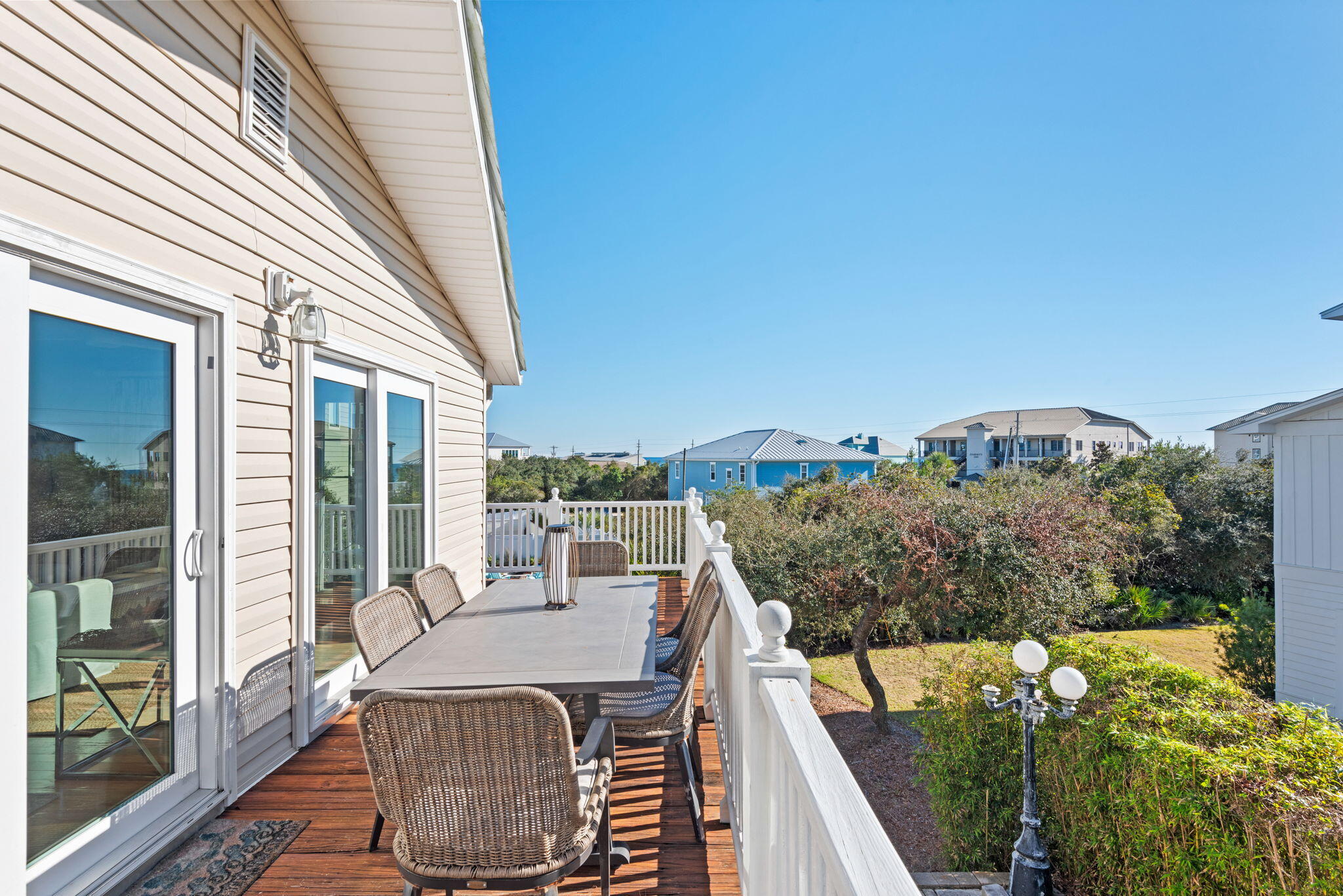 BEACH HIGHLAND 1ST ADD - Residential Lease