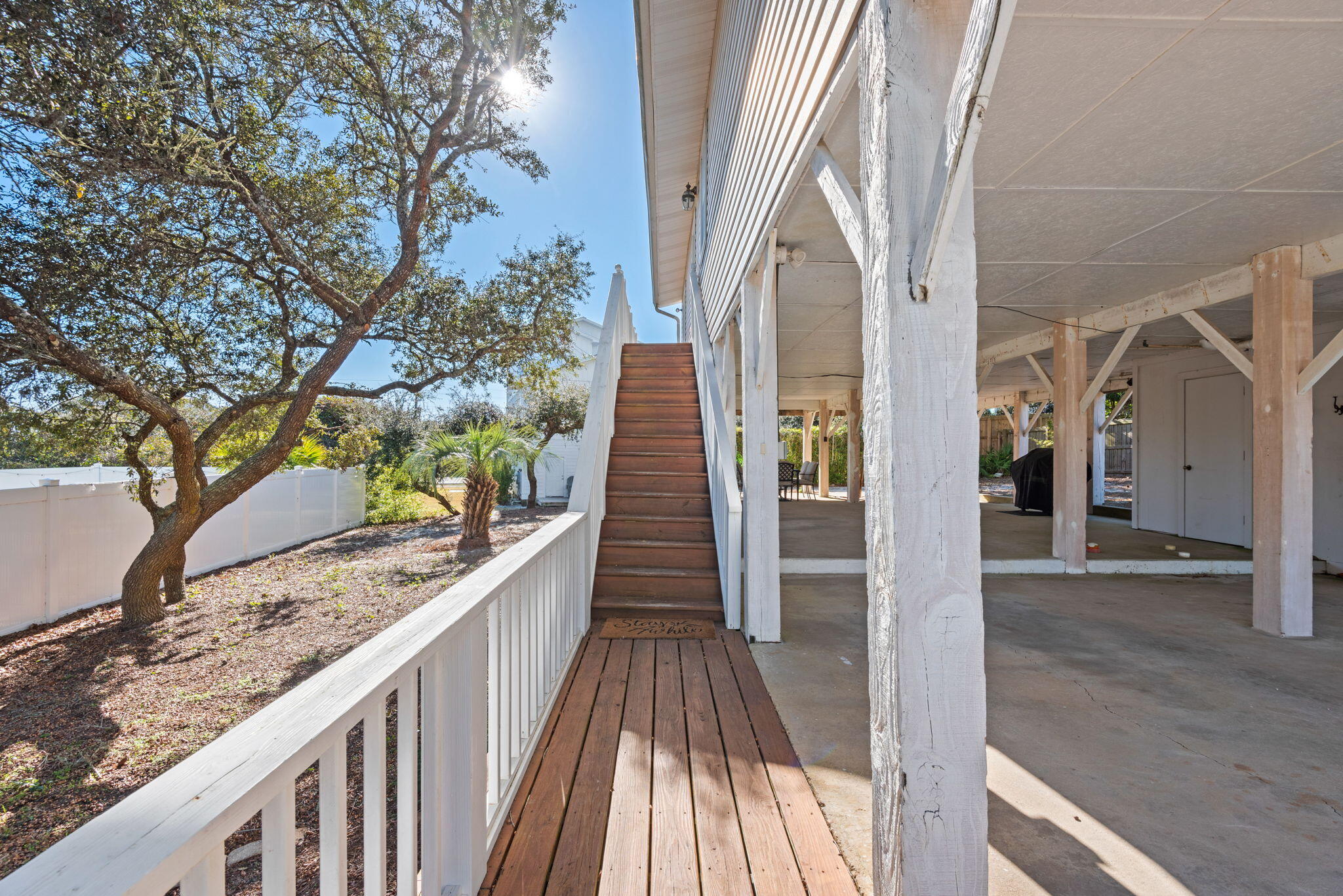 BEACH HIGHLAND 1ST ADD - Residential Lease