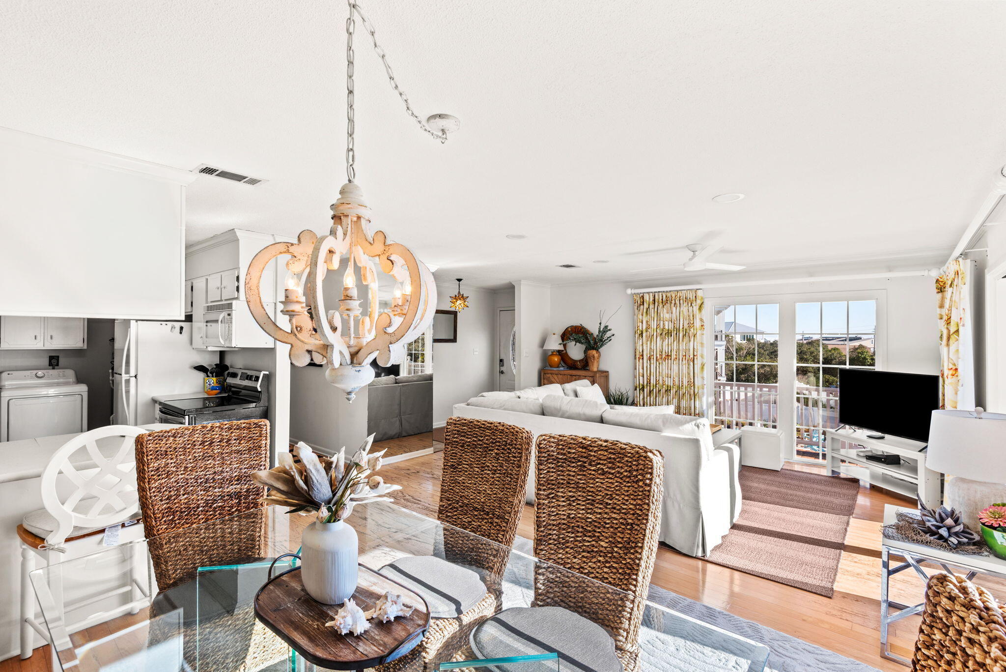 BEACH HIGHLAND 1ST ADD - Residential Lease