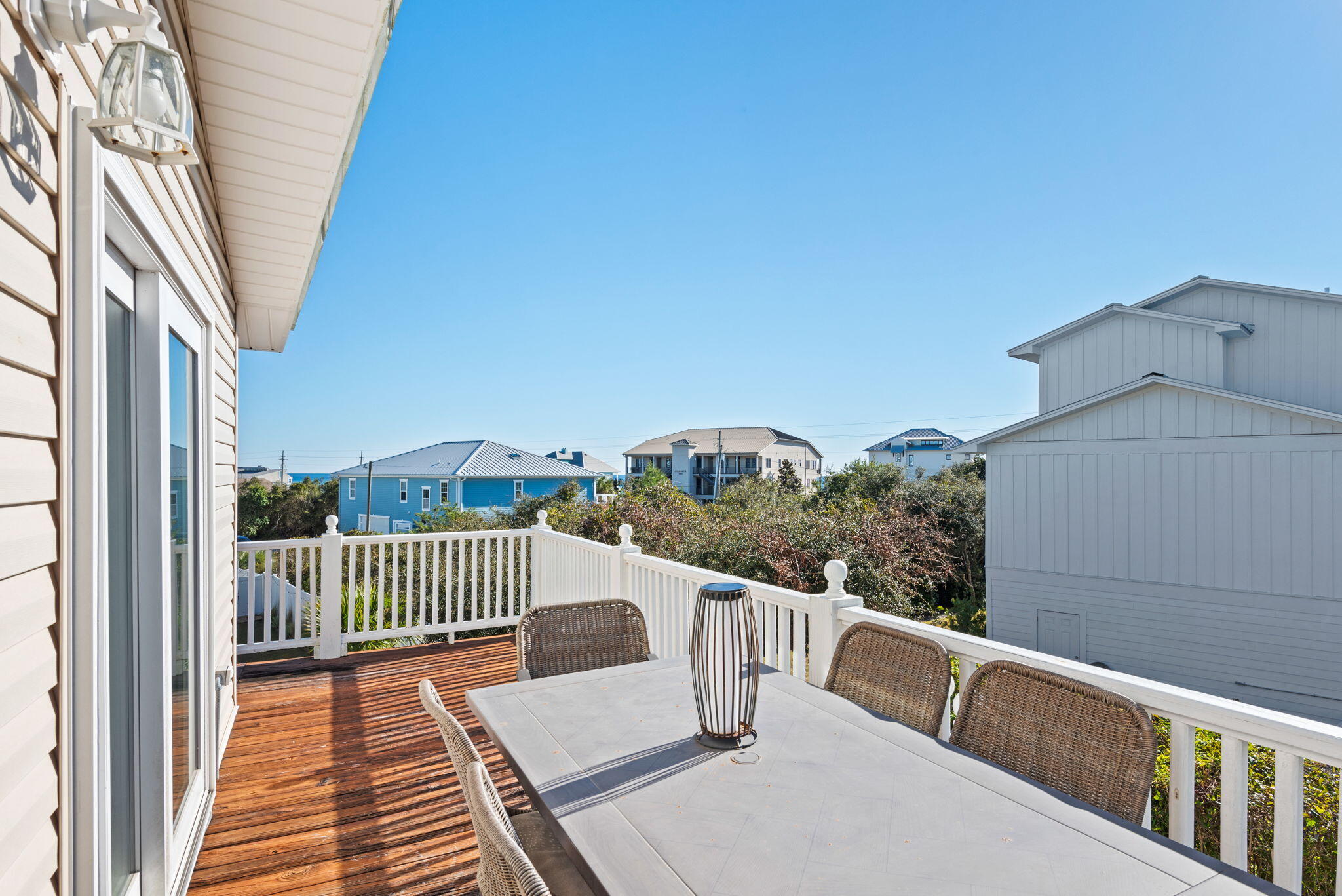 BEACH HIGHLAND 1ST ADD - Residential Lease