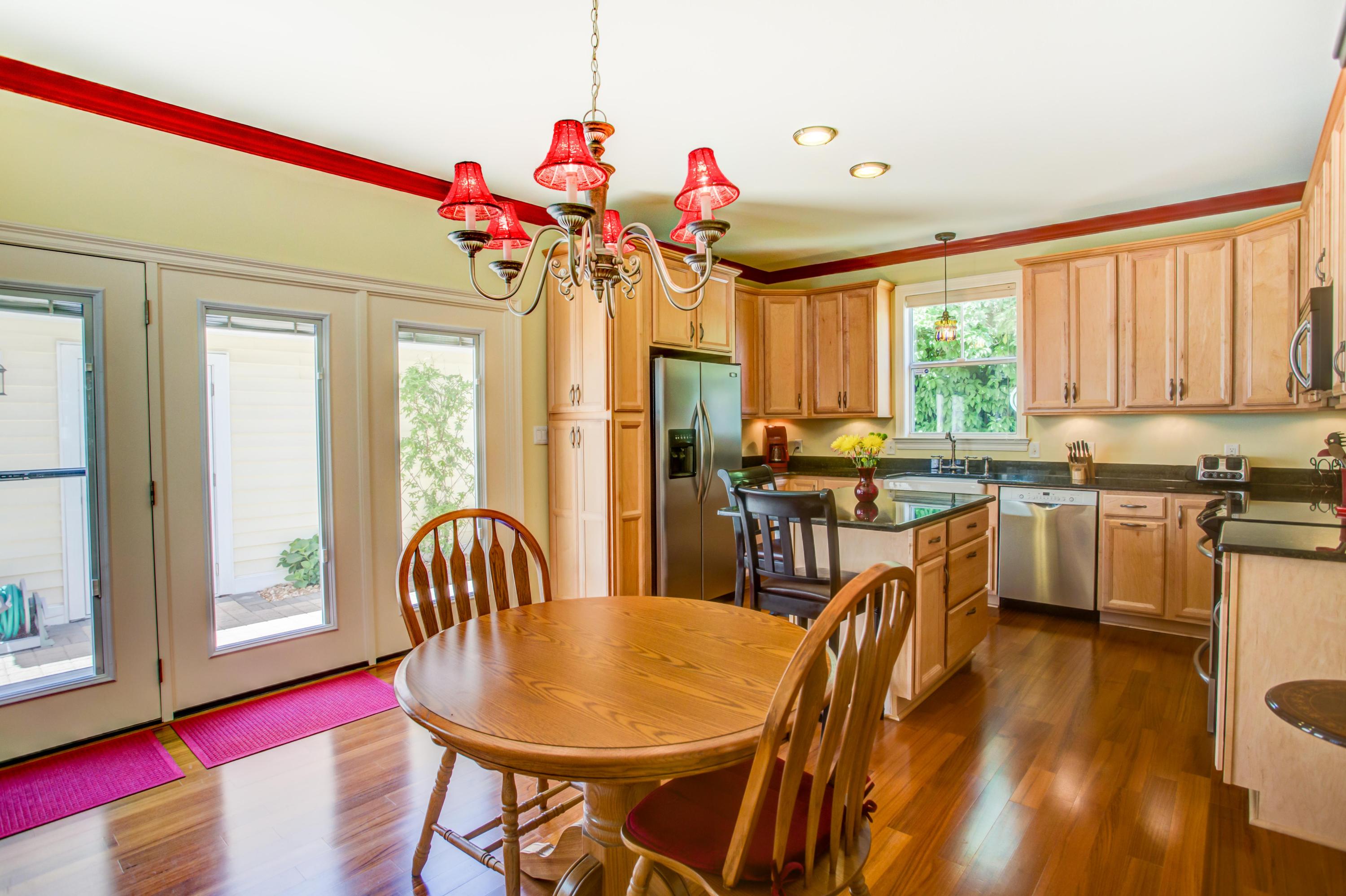 SOVEREIGN ISLE S/D - Residential