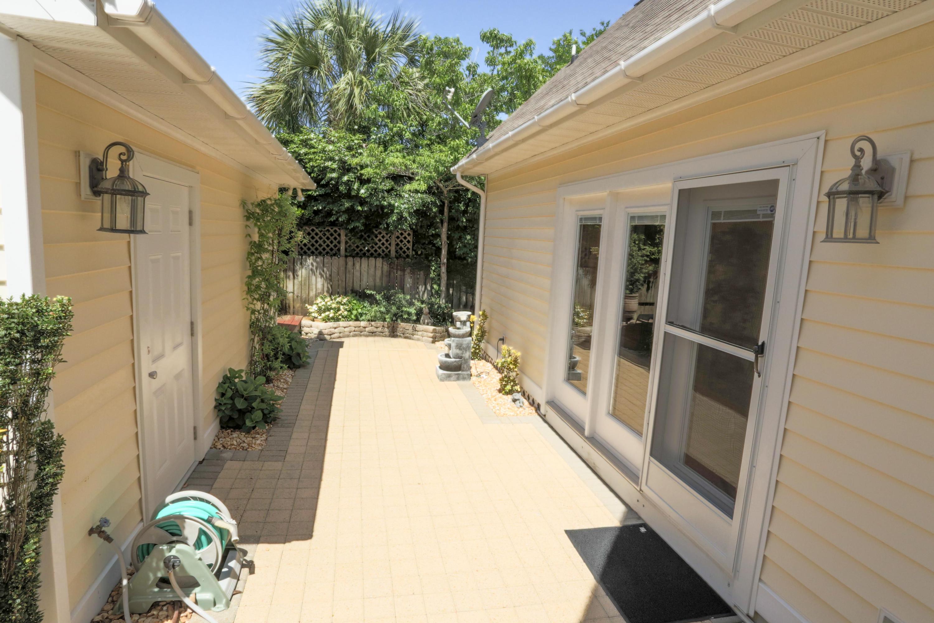 SOVEREIGN ISLE S/D - Residential