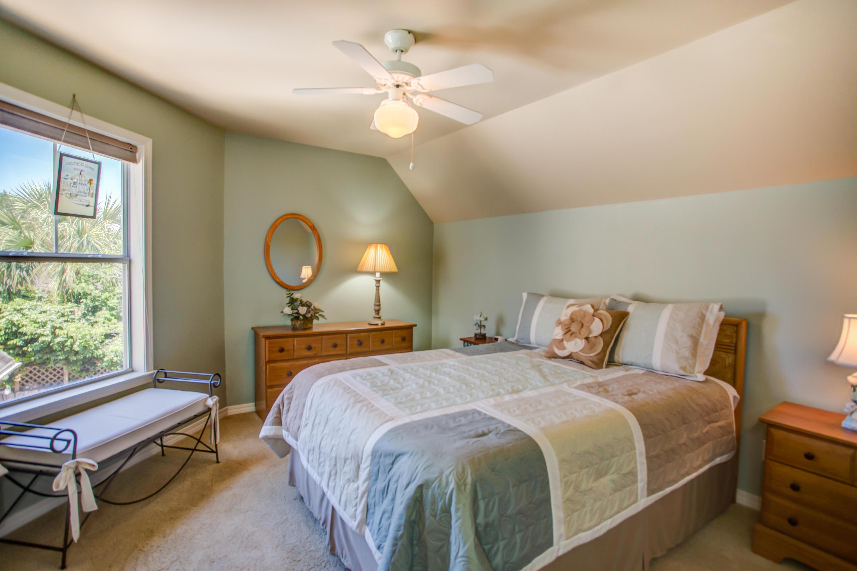 SOVEREIGN ISLE S/D - Residential