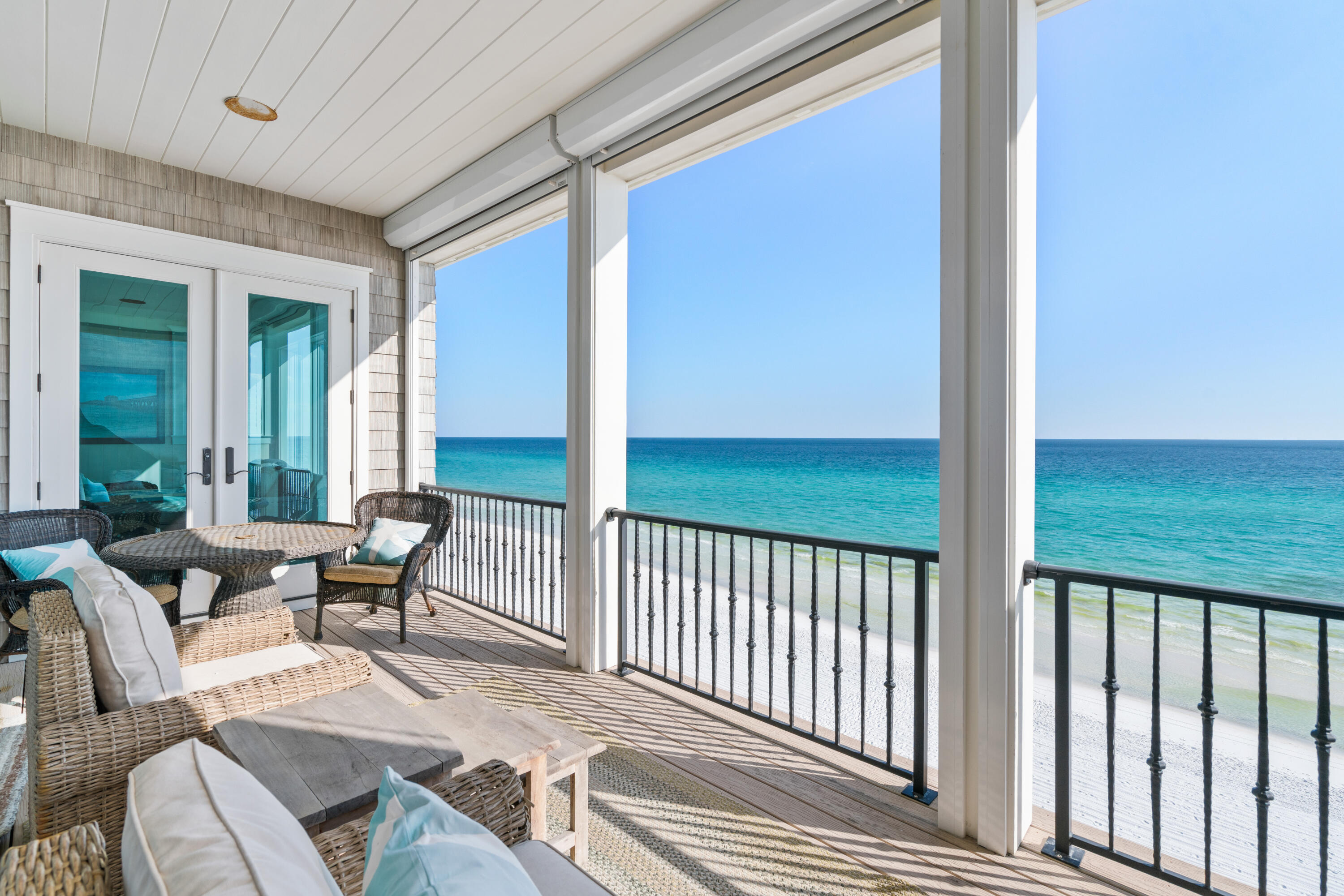 BLUE MOUNTAIN BEACH - Residential