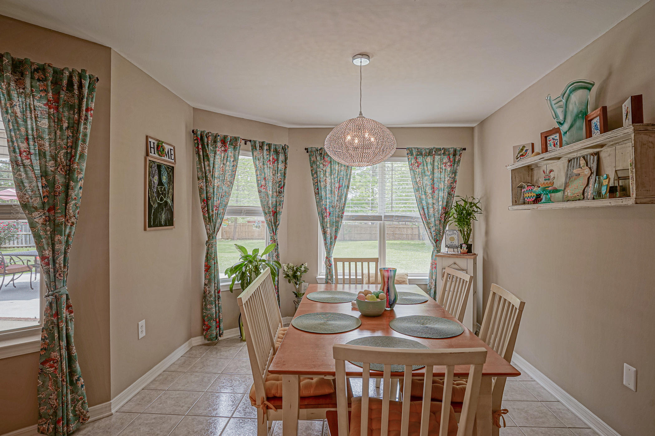 HOLLEY BY THE SEA - Residential