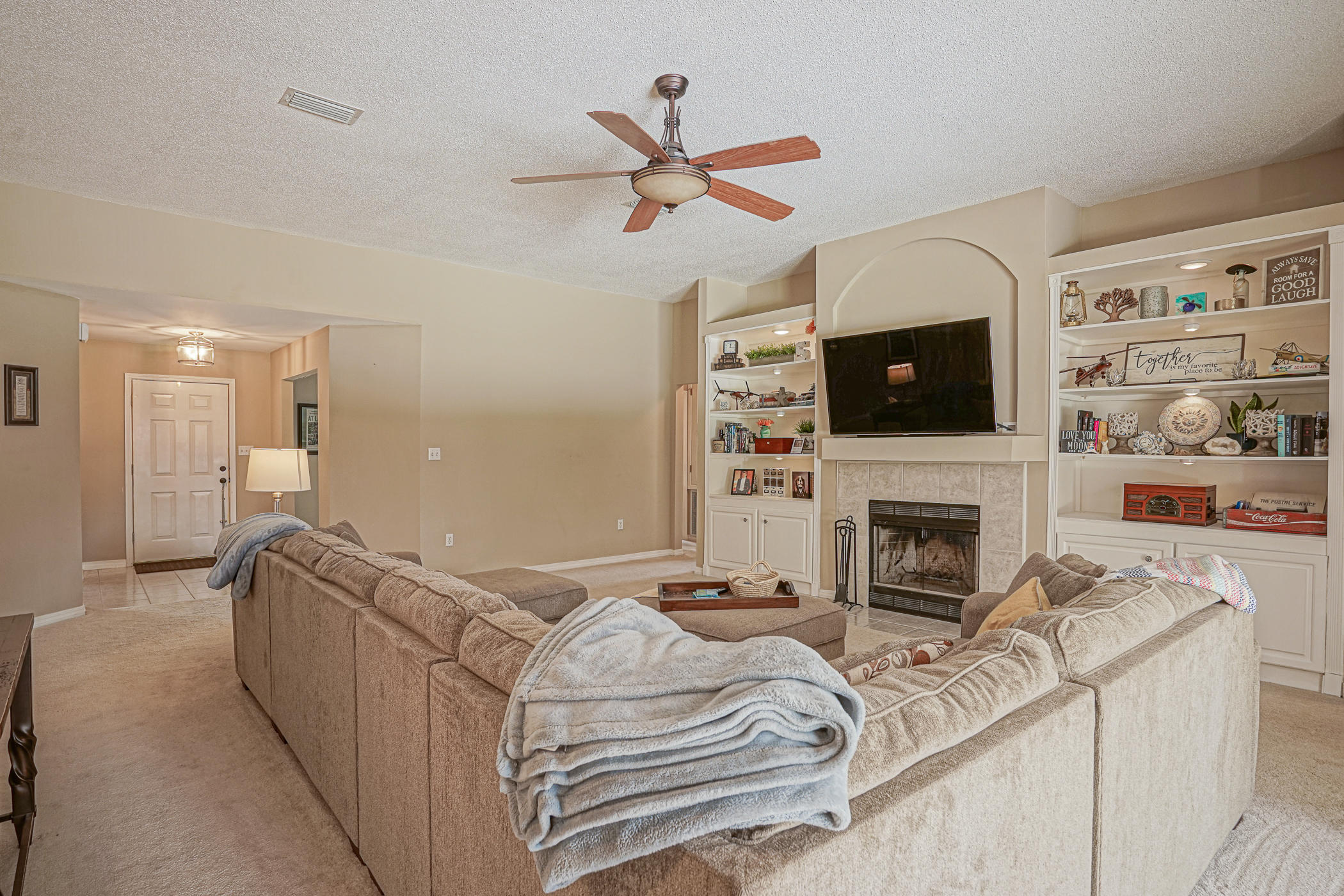 HOLLEY BY THE SEA - Residential