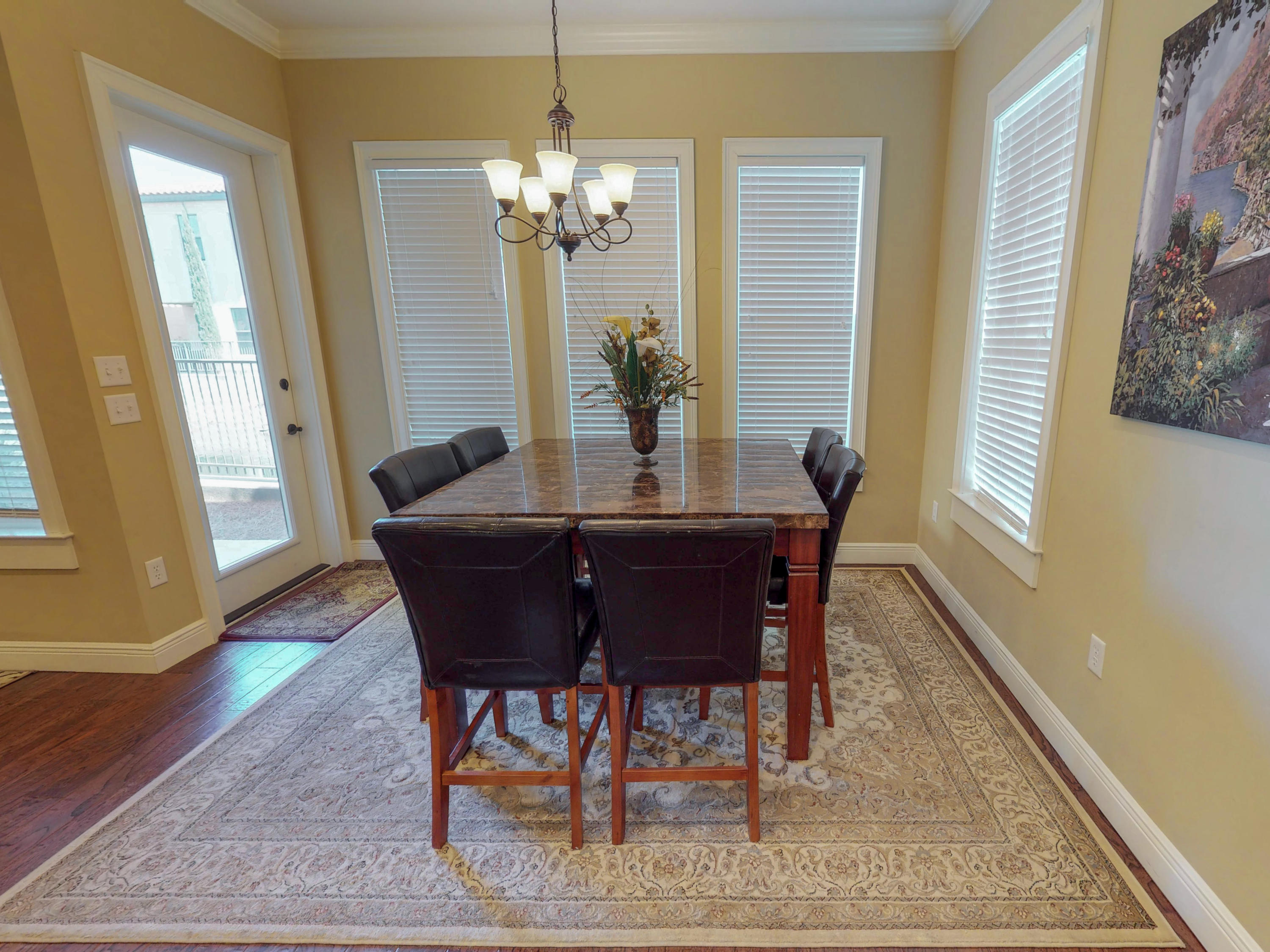 VILLA LAGO - Residential