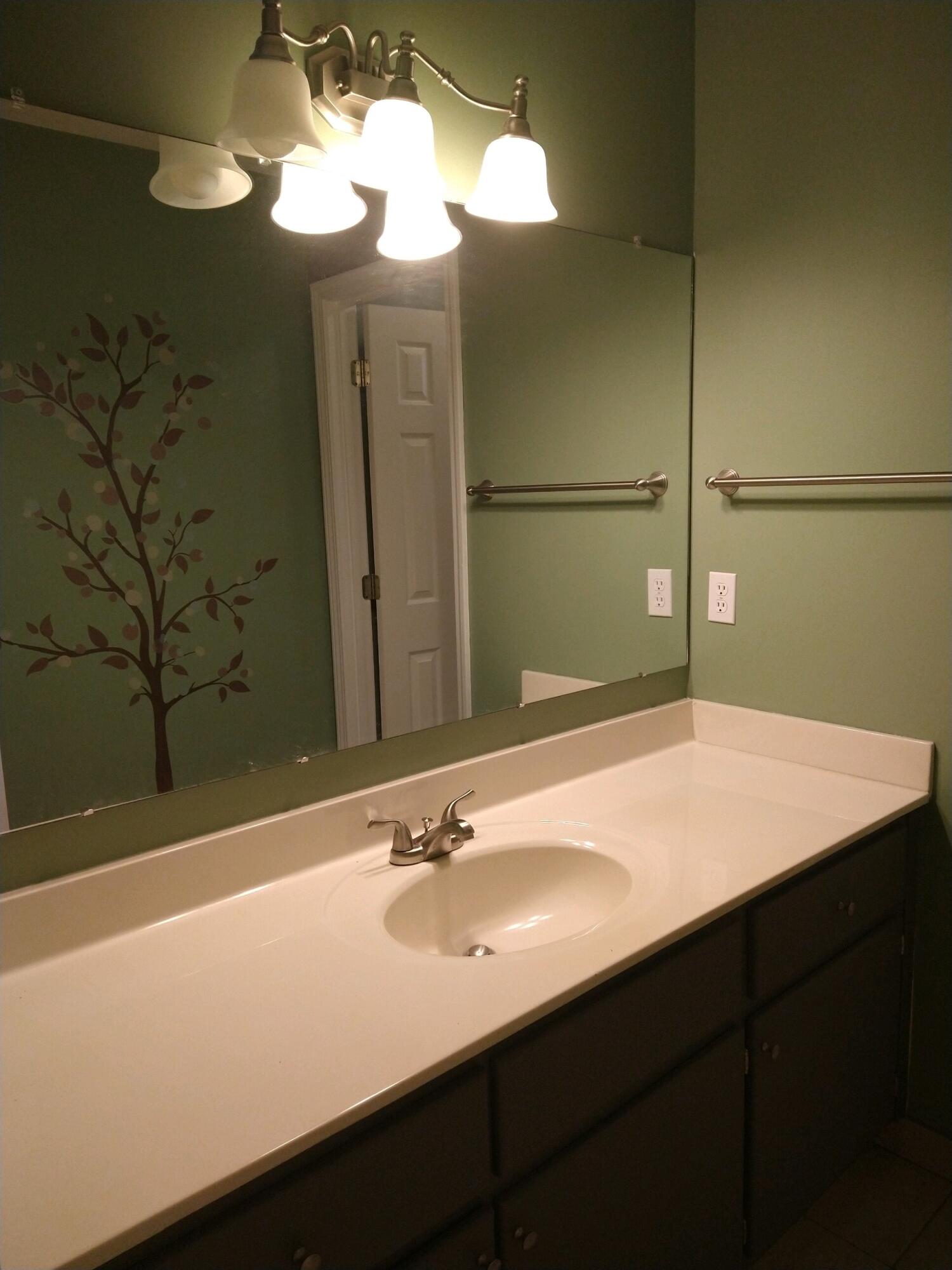 SHALIMAR COMMONS - Residential