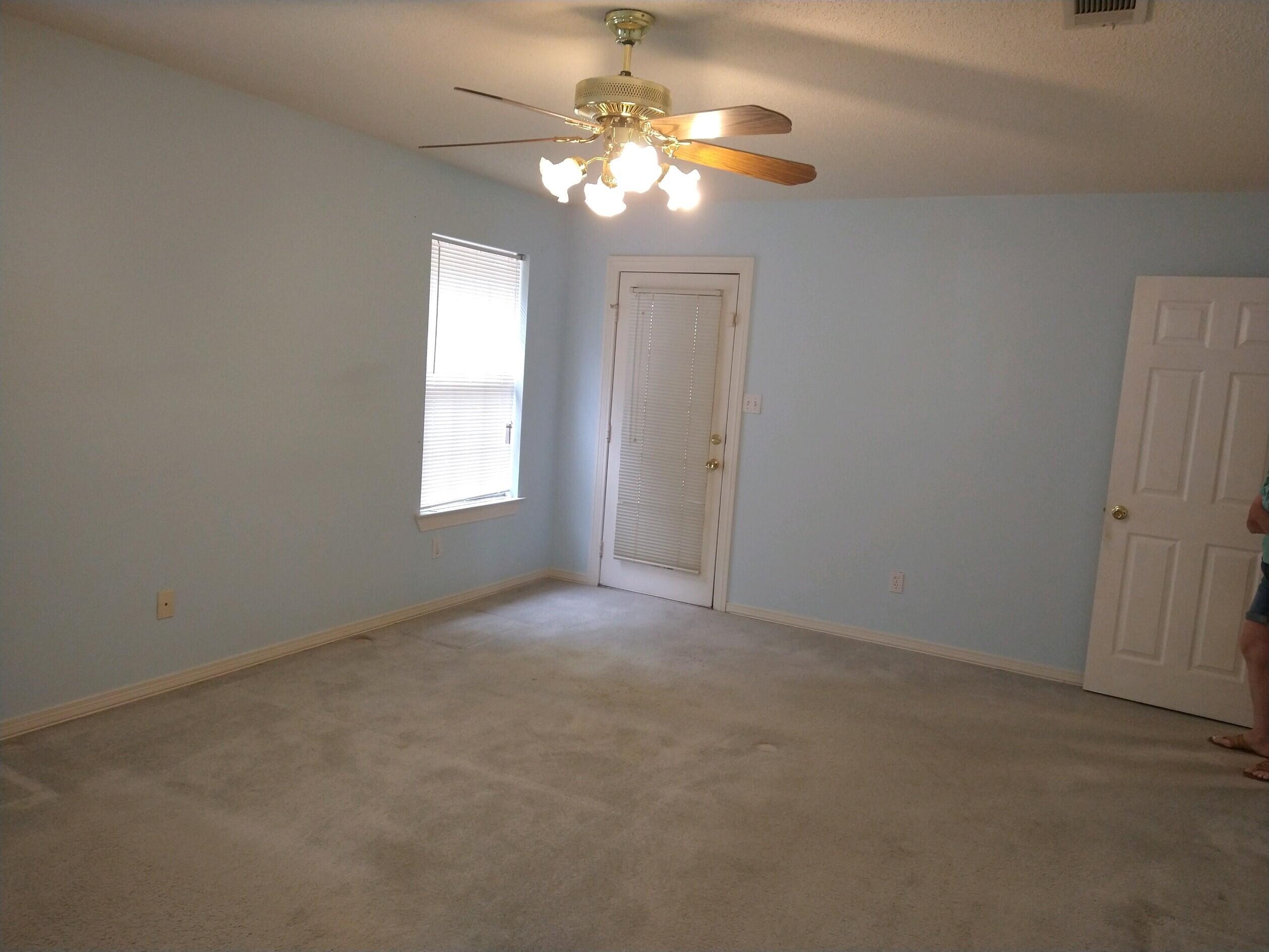 SHALIMAR COMMONS - Residential