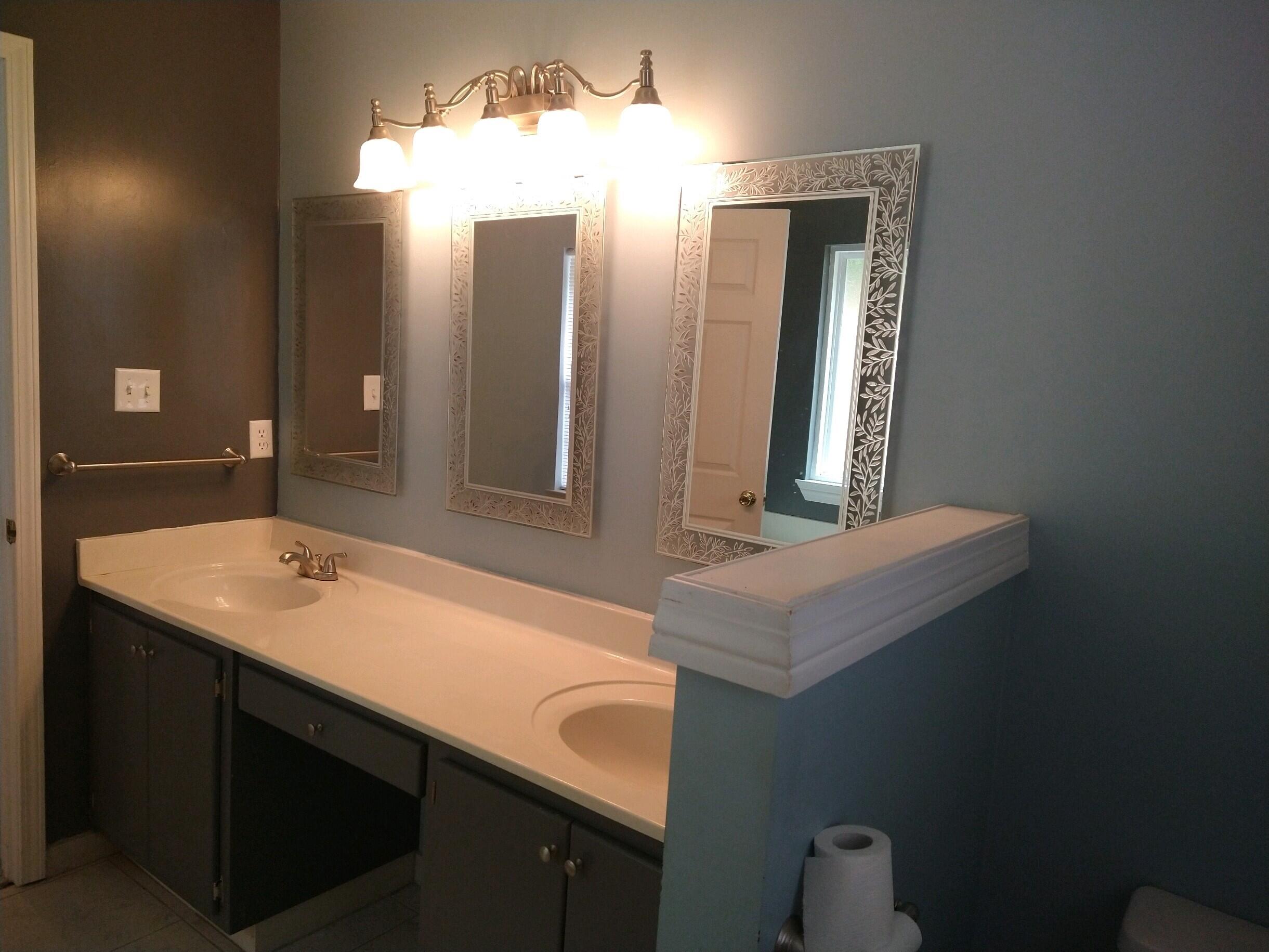 SHALIMAR COMMONS - Residential