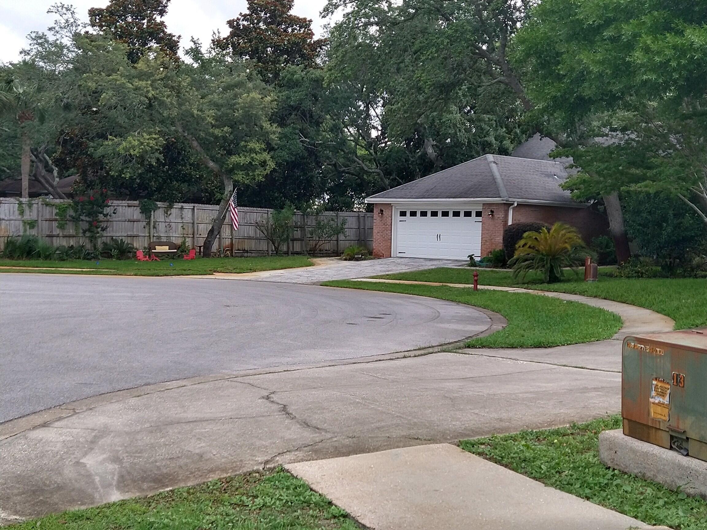 SHALIMAR COMMONS - Residential