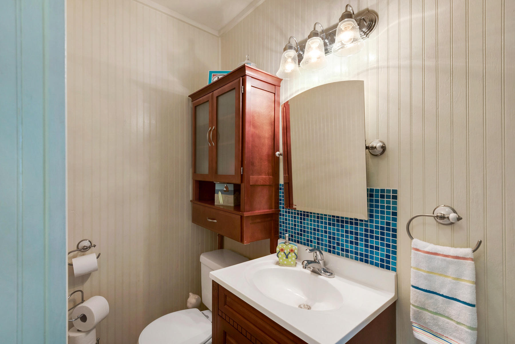 LAGUNA BEACH ESTATES 7TH ADDN - Residential